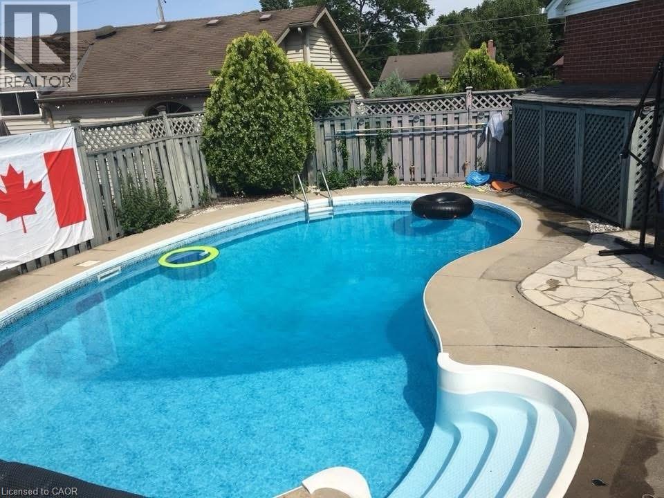 7 Piott Court, Stoney Creek, Ontario  L8G 2W2 - Photo 30 - 40805677