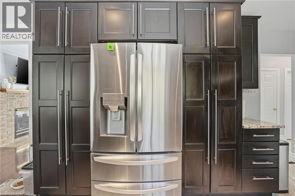 7 Piott Court, Stoney Creek, Ontario  L8G 2W2 - Photo 8 - 40805677