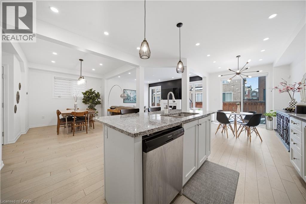 275 Ironside Drive Unit# Upper, Oakville, Ontario  L6M 1R1 - Photo 19 - 40805598