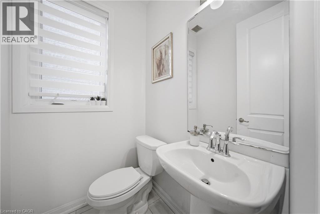 275 Ironside Drive Unit# Upper, Oakville, Ontario  L6M 1R1 - Photo 8 - 40805598