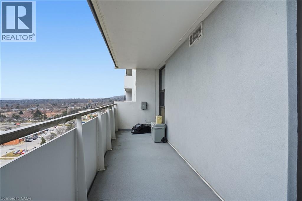 2055 Upper Middle Road Unit# 1405, Burlington, Ontario  L7P 3P4 - Photo 16 - 40799301