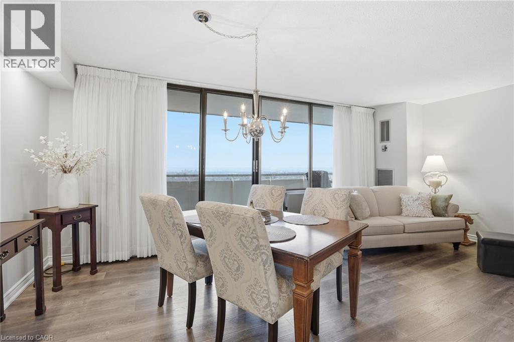 2055 Upper Middle Road Unit# 1405, Burlington, Ontario  L7P 3P4 - Photo 10 - 40799301