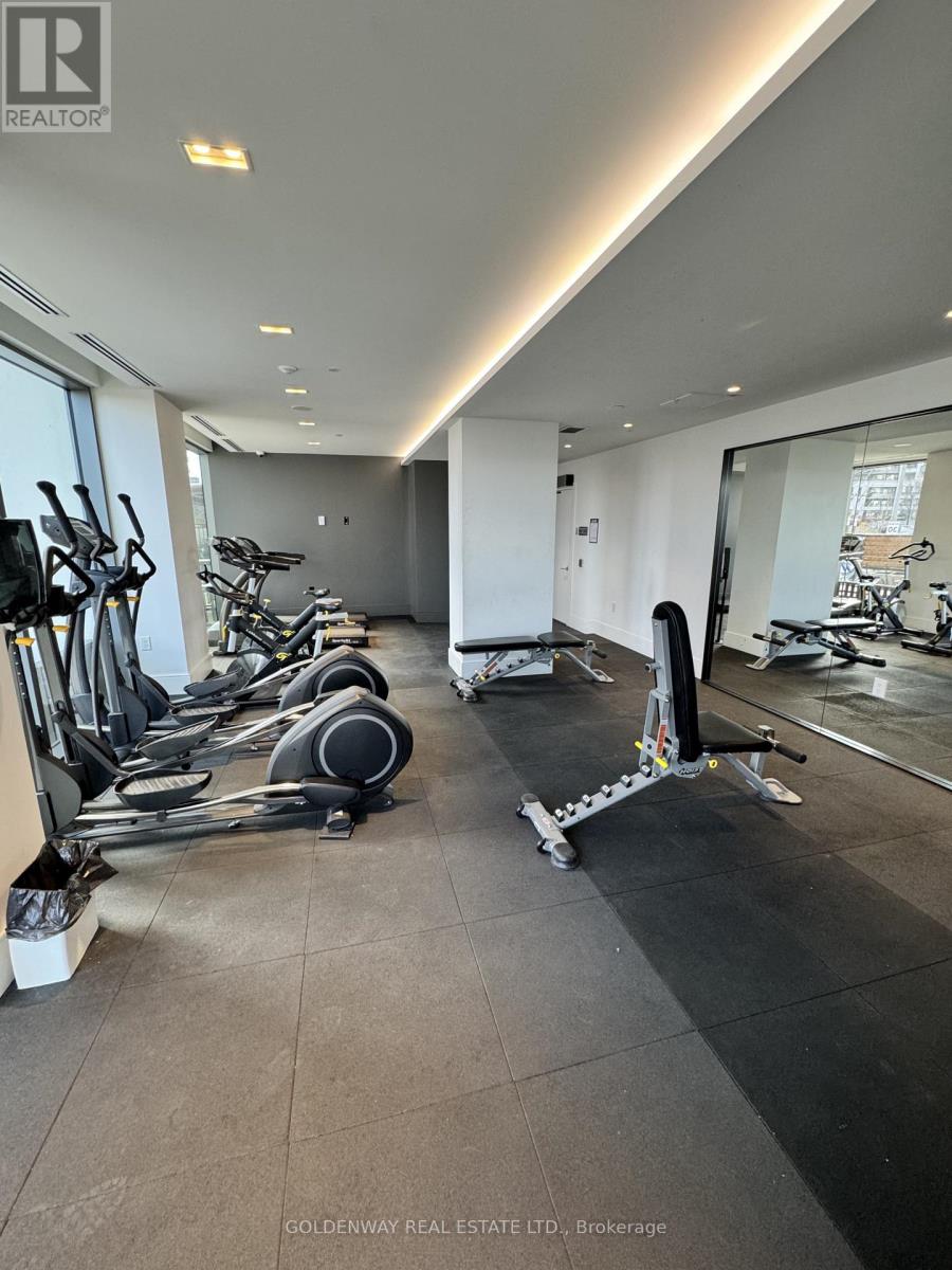 402 - 10 De Boers Drive, Toronto, Ontario  M3J 0L6 - Photo 14 - W12794514