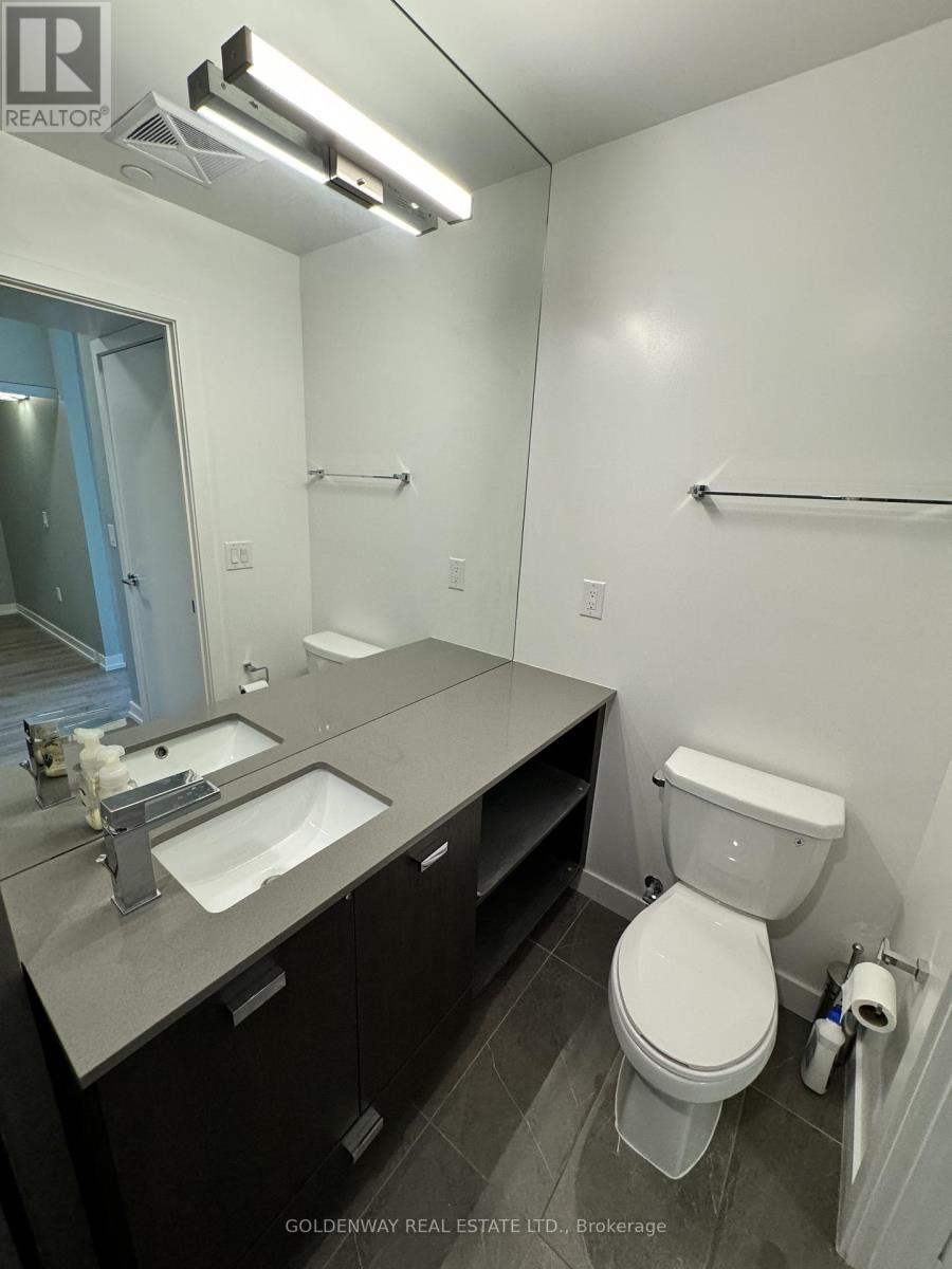 402 - 10 De Boers Drive, Toronto, Ontario  M3J 0L6 - Photo 8 - W12794514