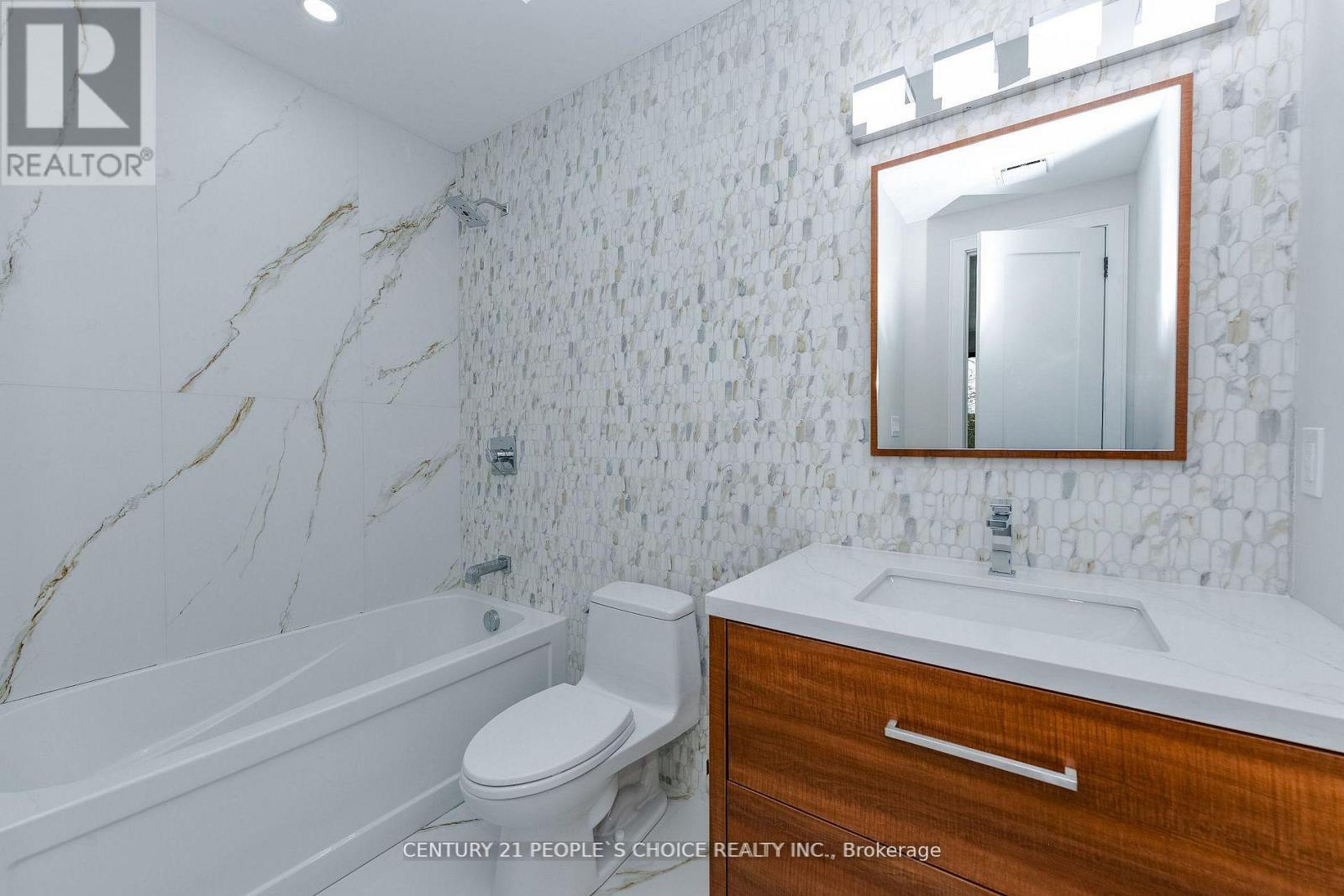 90 Twelfth Street, Toronto, Ontario  M8V 3H1 - Photo 11 - W12794532