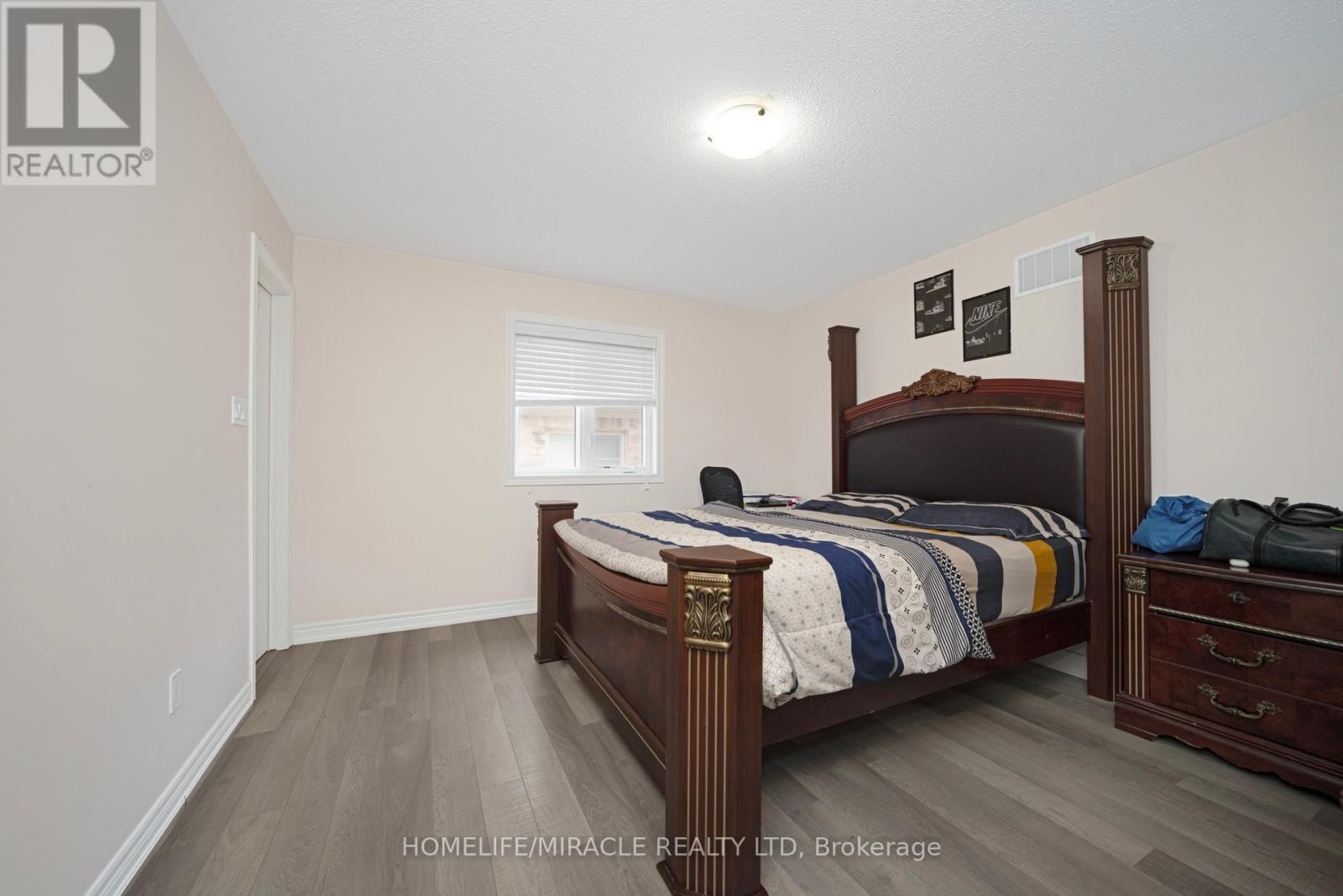 4 Fanning Trail, Brampton, Ontario  L6P 4J4 - Photo 33 - W12794544