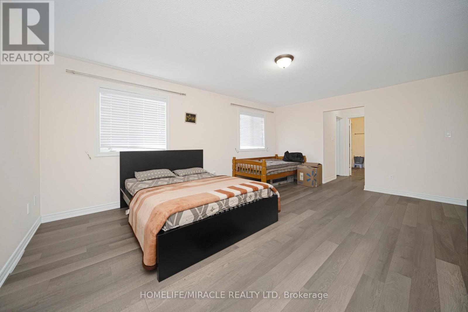 4 Fanning Trail, Brampton, Ontario  L6P 4J4 - Photo 37 - W12794544