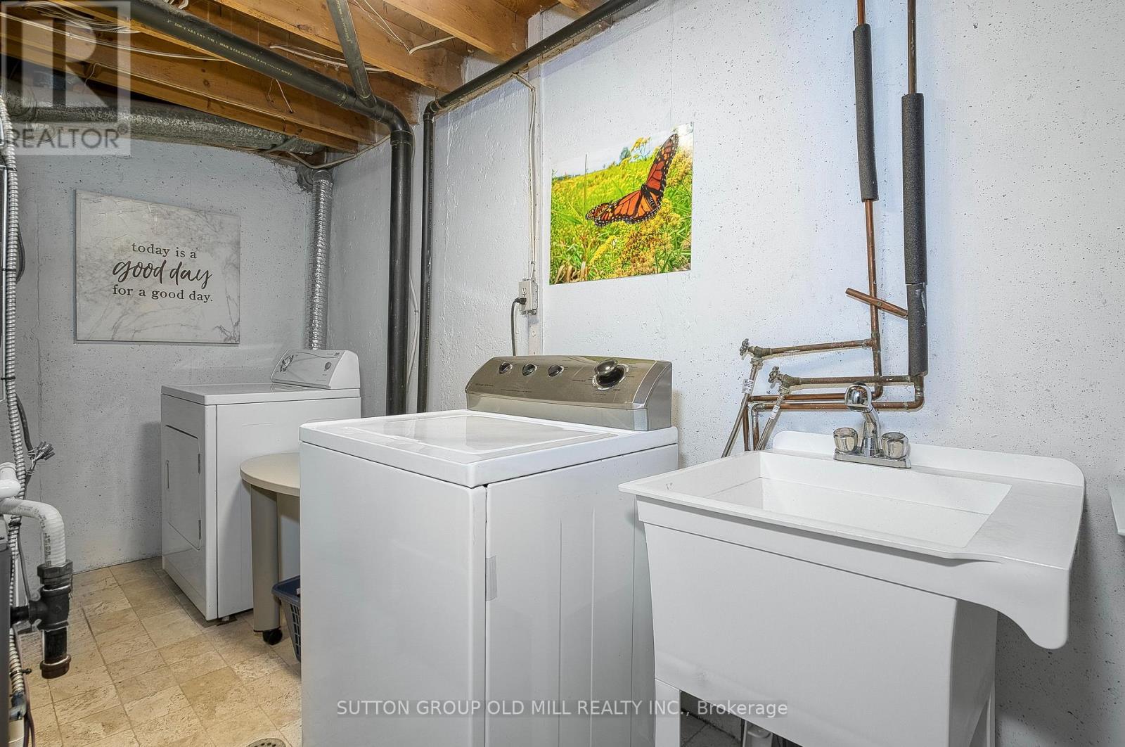 1 - 4 Bradbrook Road, Toronto, Ontario  M8Z 5V3 - Photo 34 - W12794558