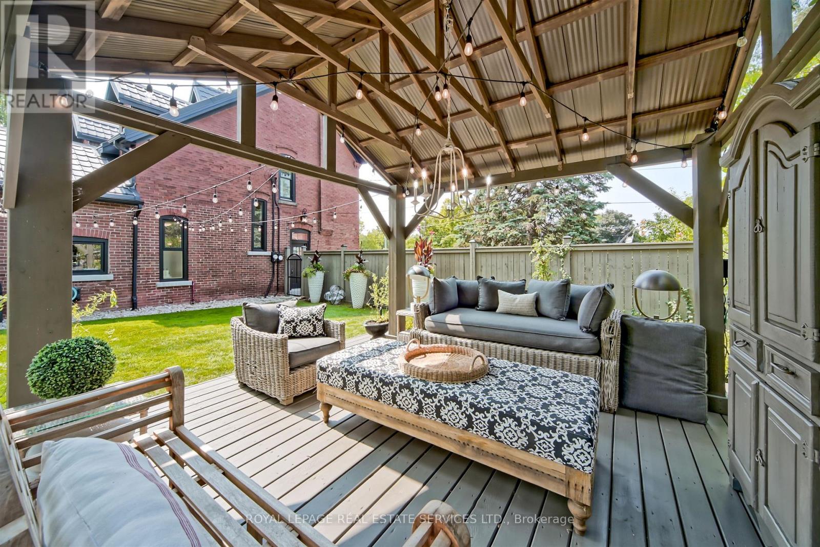 11 Main Street S, Milton, Ontario  L0P 1B0 - Photo 10 - W12794562