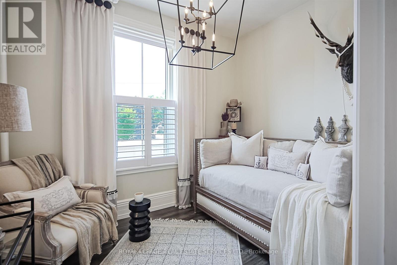 11 Main Street S, Milton, Ontario  L0P 1B0 - Photo 35 - W12794562