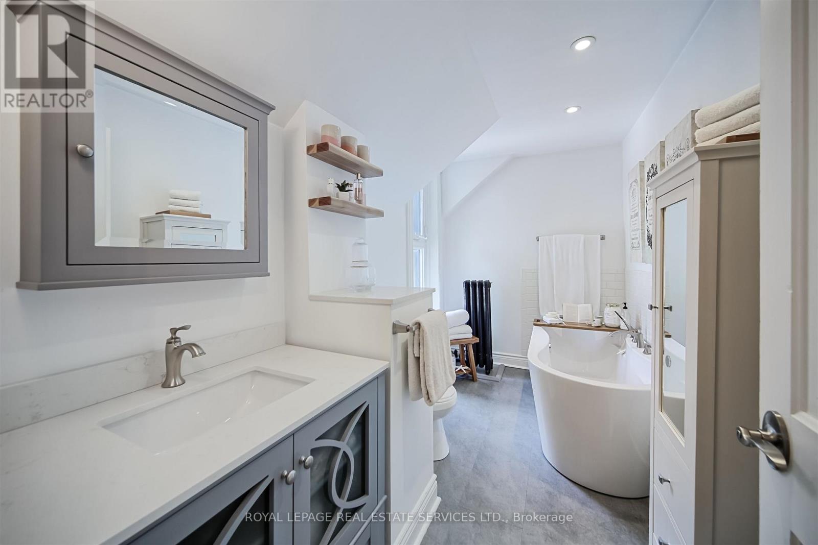 11 Main Street S, Milton, Ontario  L0P 1B0 - Photo 43 - W12794562