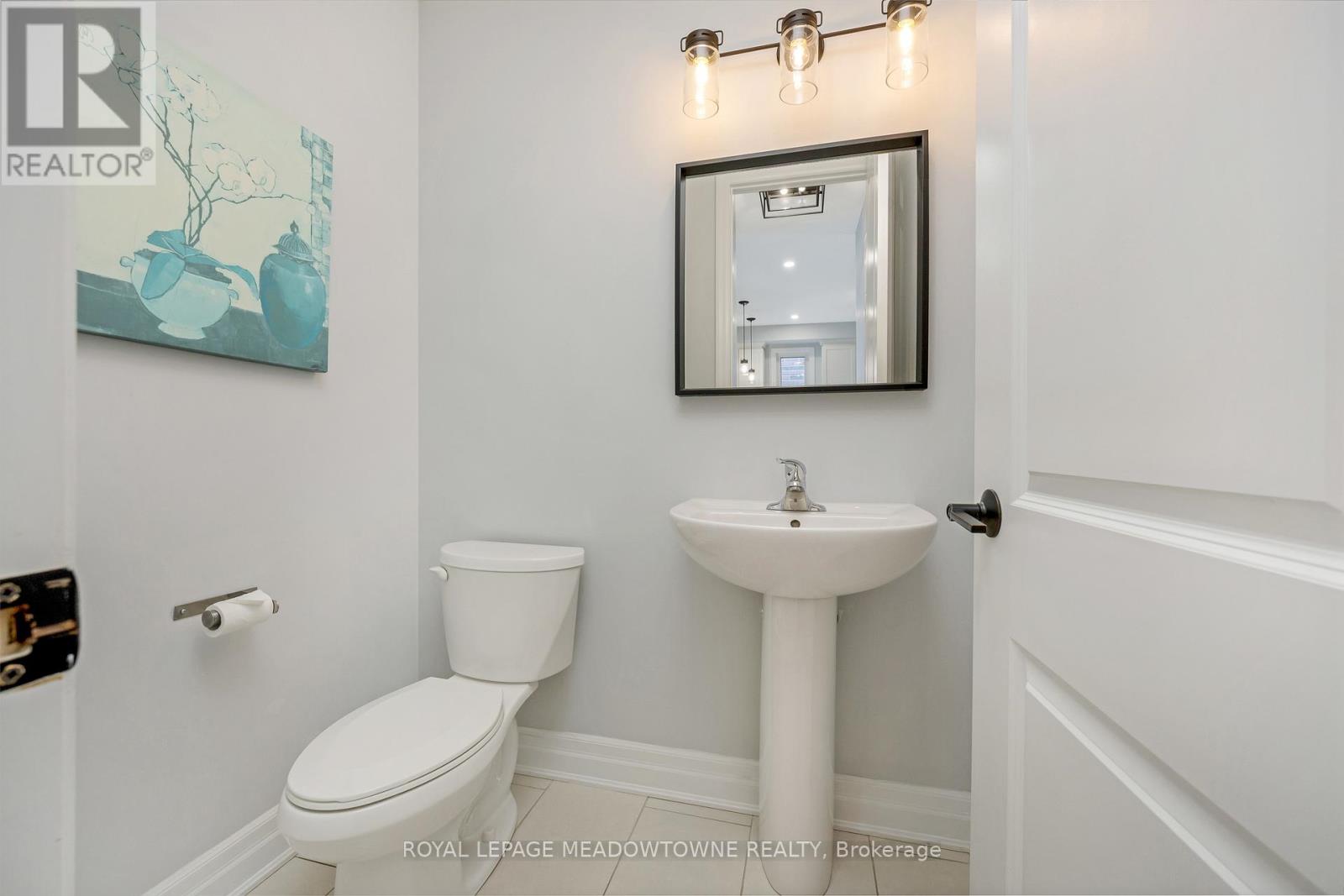 343 English Mill Court, Milton, Ontario  L9E 0A8 - Photo 15 - W12794566