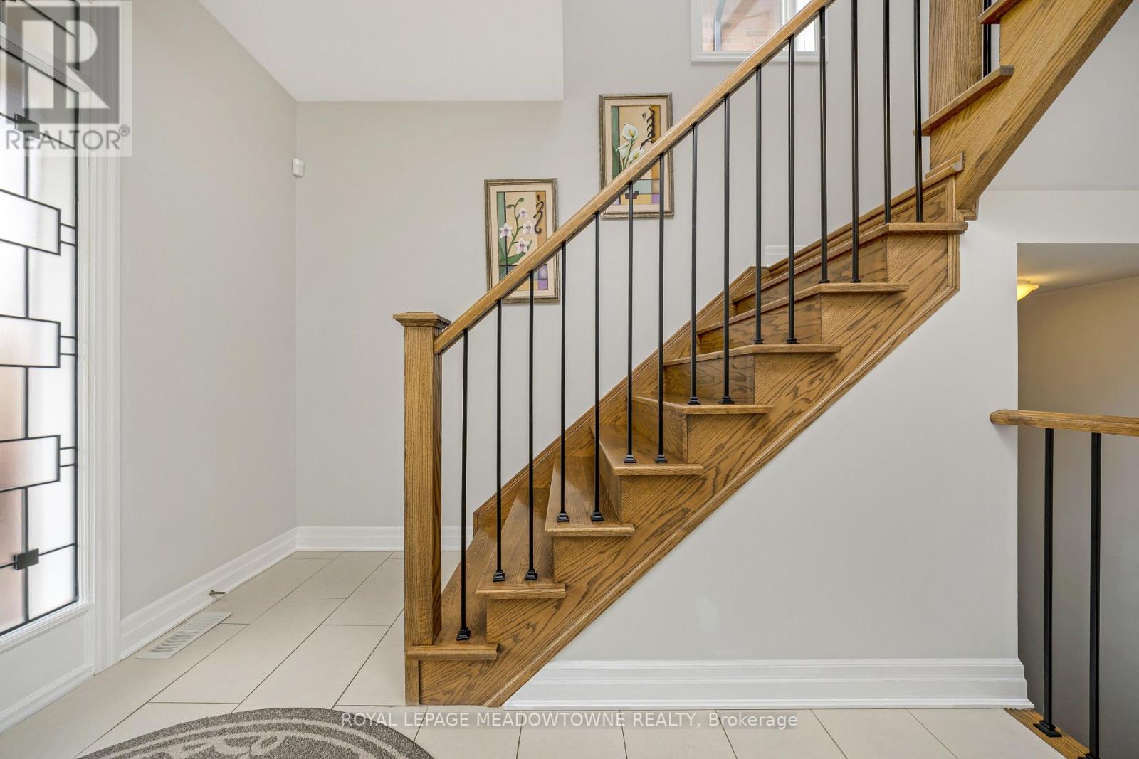 343 English Mill Court, Milton, Ontario  L9E 0A8 - Photo 16 - W12794566