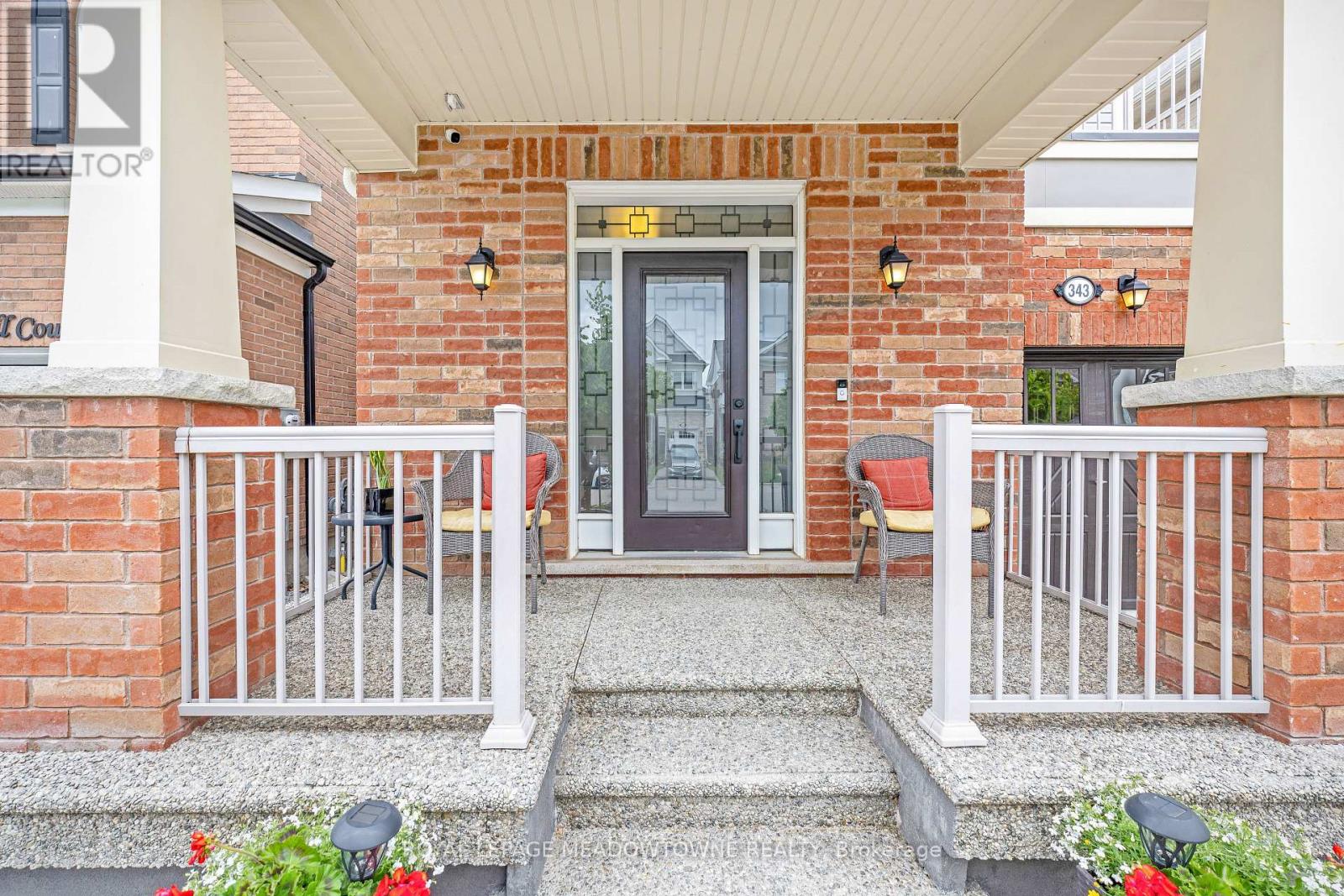 343 English Mill Court, Milton, Ontario  L9E 0A8 - Photo 4 - W12794566