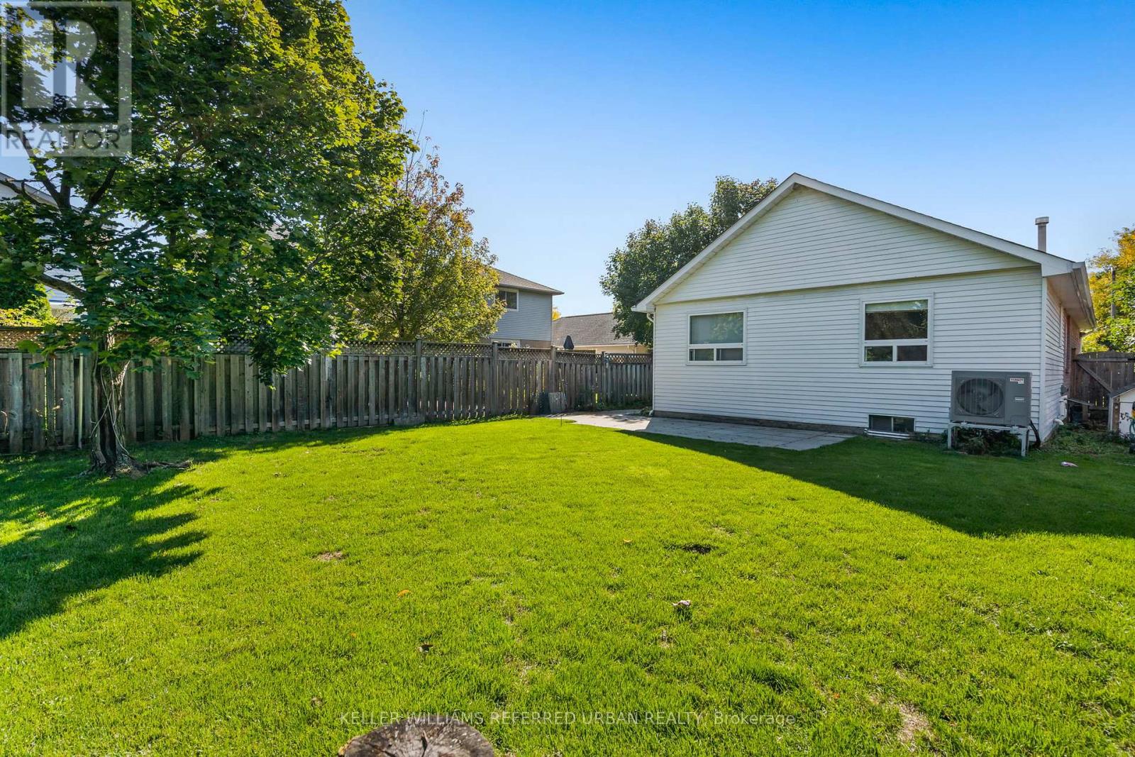 1253 Thorpe Road, Burlington, Ontario  L7S 2C9 - Photo 13 - W12794568