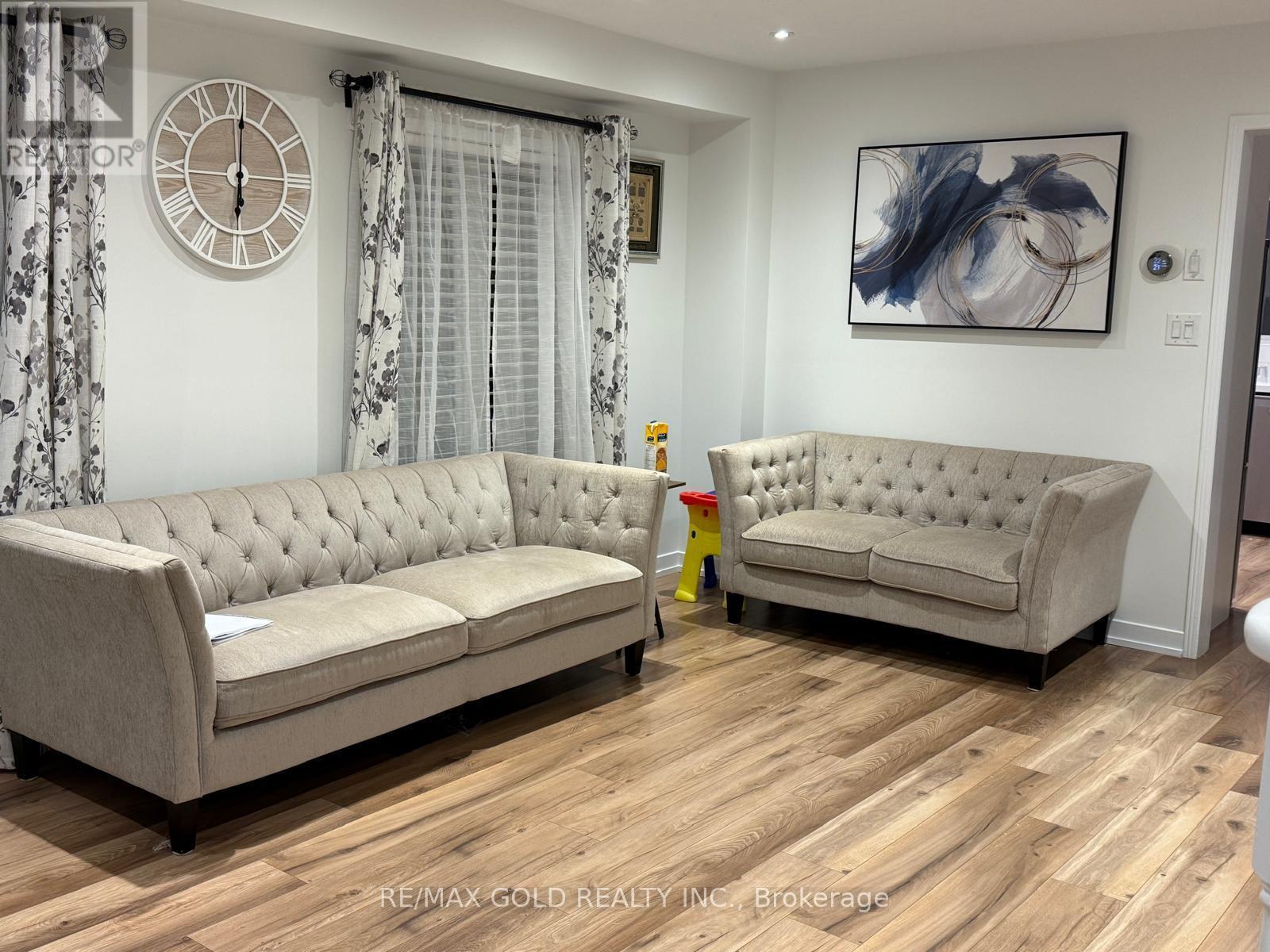 180 HAMPSHIRE WAY, Milton, Ontario