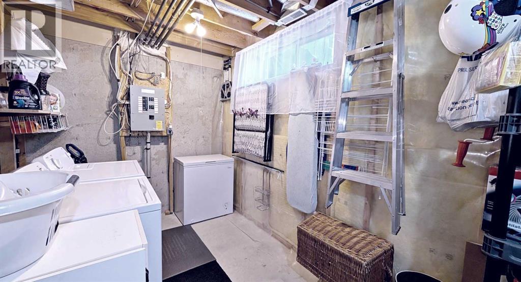 12 Shawbrooke Court Sw, Calgary, Alberta  T2Y 3G2 - Photo 37 - A2282131