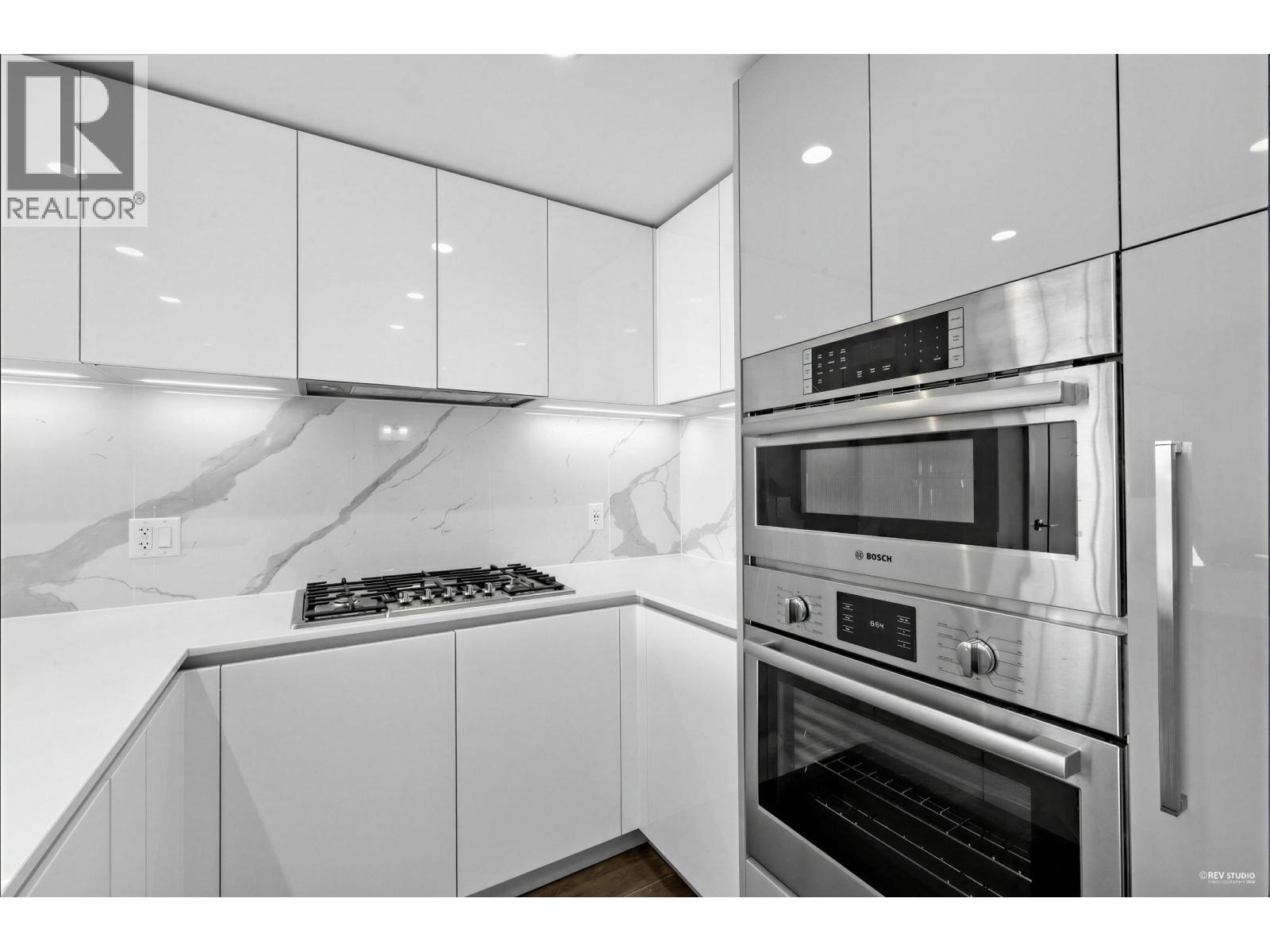 2907 2085 Skyline Court, Burnaby, British Columbia  V5C 0M6 - Photo 13 - R3090430