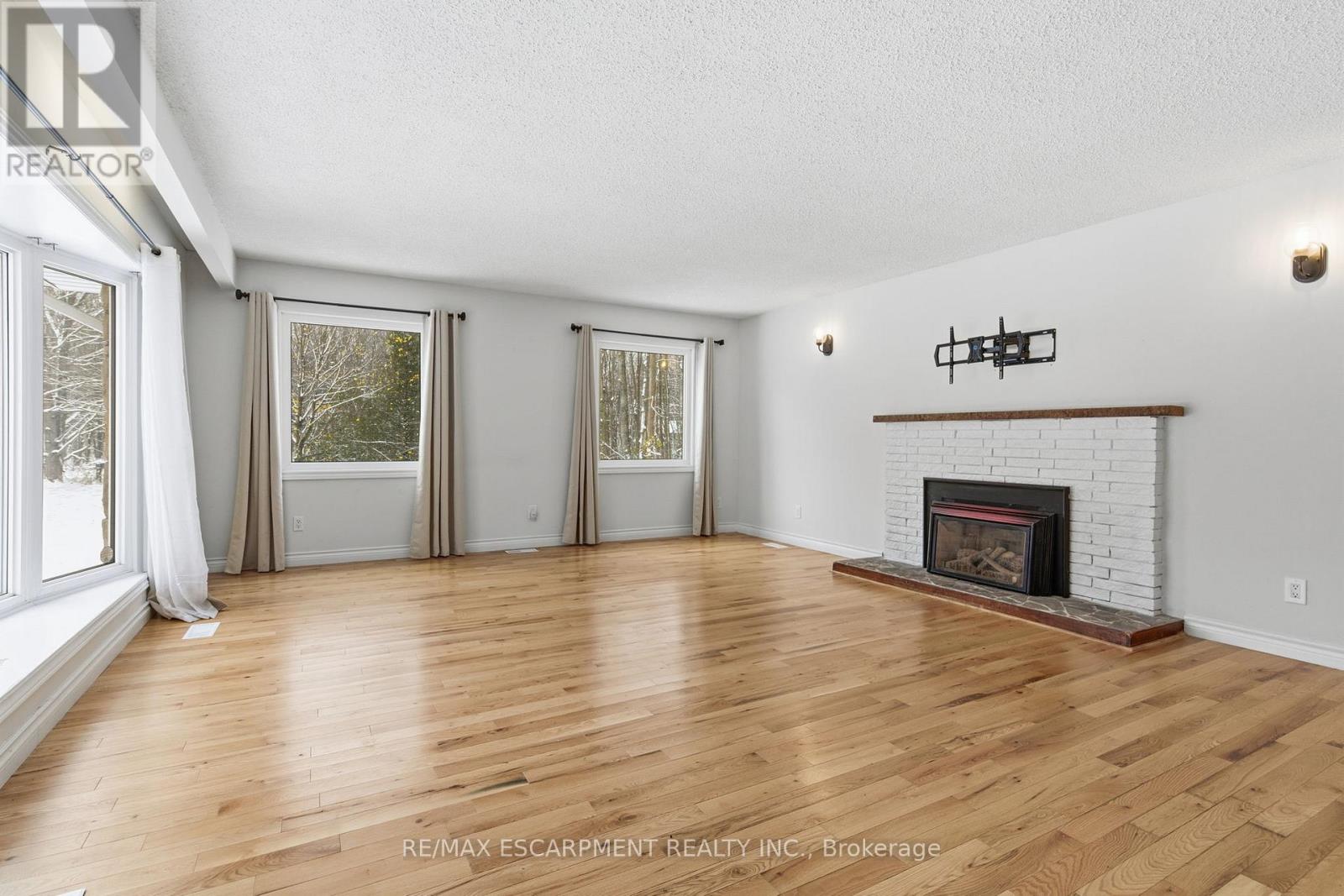 563 6th Concession Road W, Hamilton, Ontario  L8B 1N2 - Photo 20 - X12794530