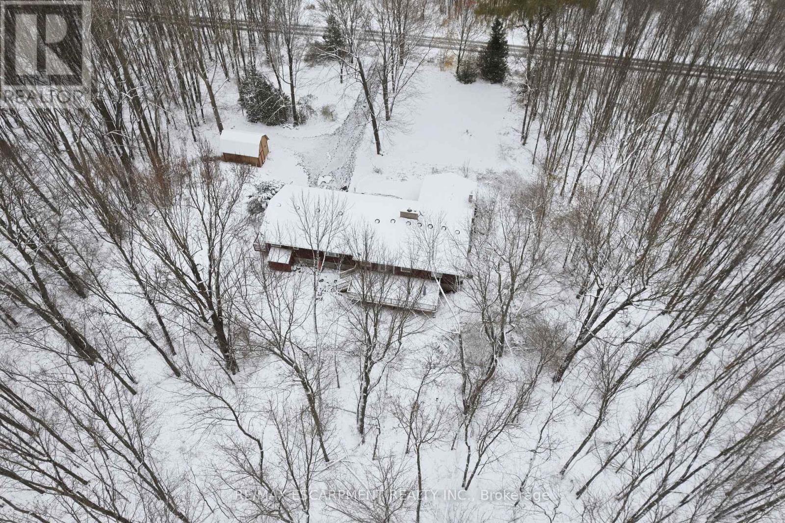 563 6th Concession Road W, Hamilton, Ontario  L8B 1N2 - Photo 47 - X12794530