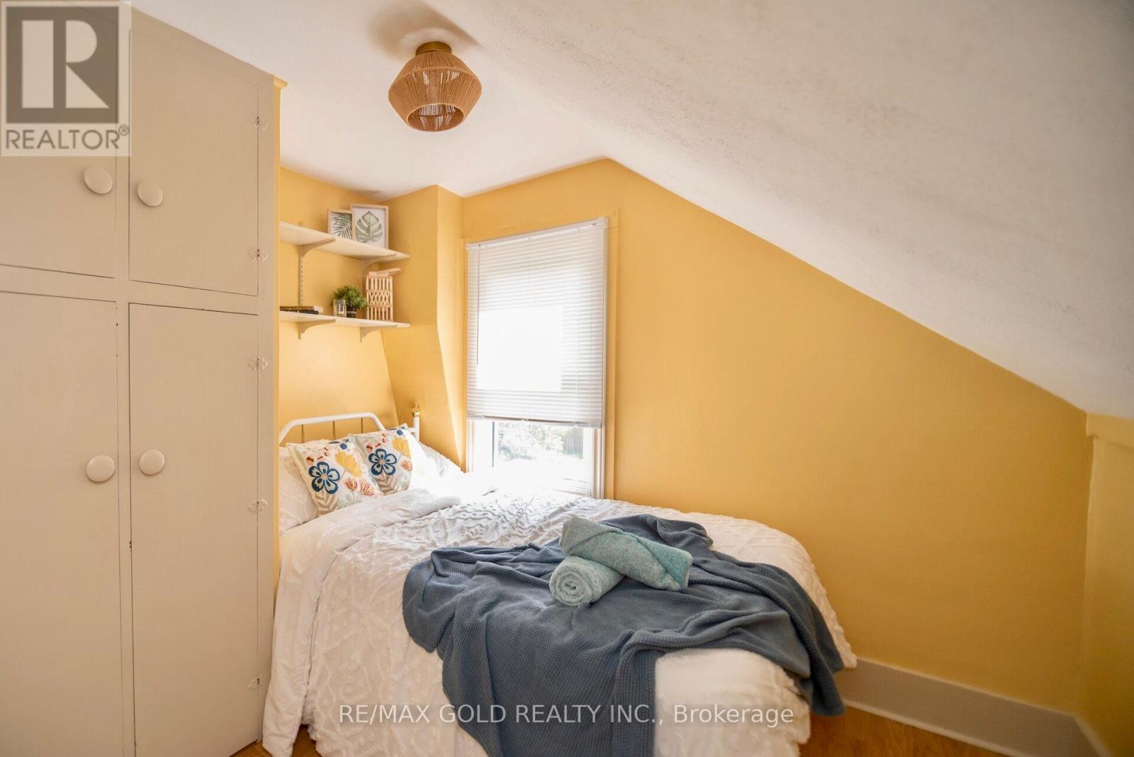 5853 Mcleod Road, Niagara Falls, Ontario  L2G 3E5 - Photo 19 - X12794550