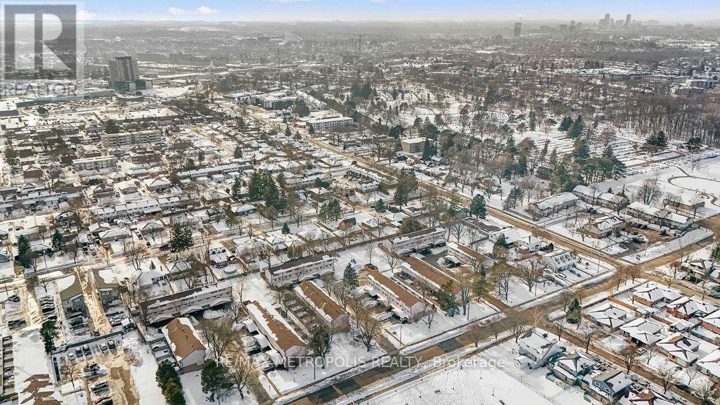 263 Fergus Avenue, Kitchener, Ontario  N2A 2H7 - Photo 47 - X12794588