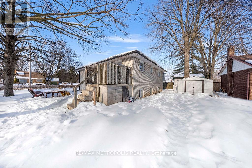 263 Fergus Avenue, Kitchener, Ontario  N2A 2H7 - Photo 5 - X12794588