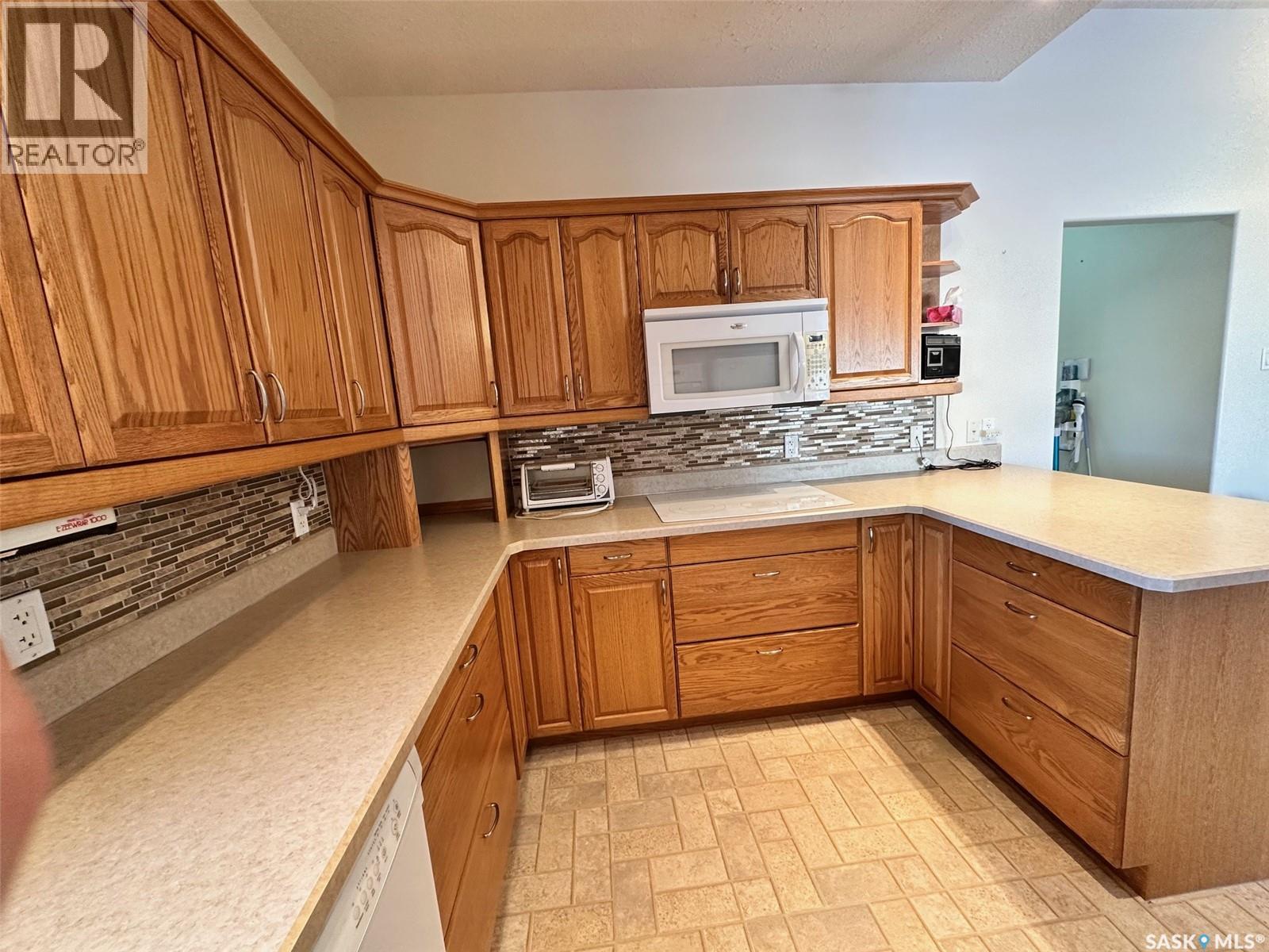 332 2nd Avenue, Spiritwood, Saskatchewan  S0J 2M0 - Photo 3 - SK028729