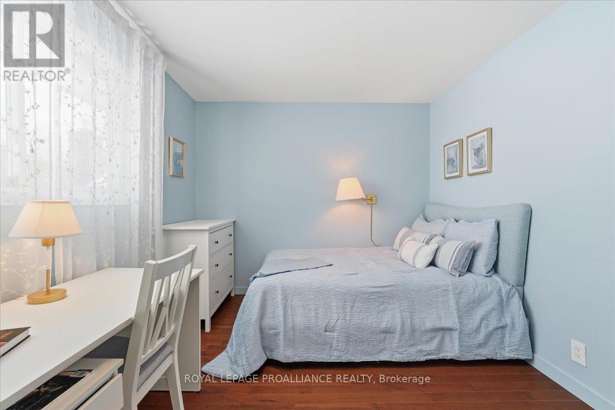 15 Thorncliffe Drive, Belleville, Ontario K8P 4L3 - Photo 28 - X12794344