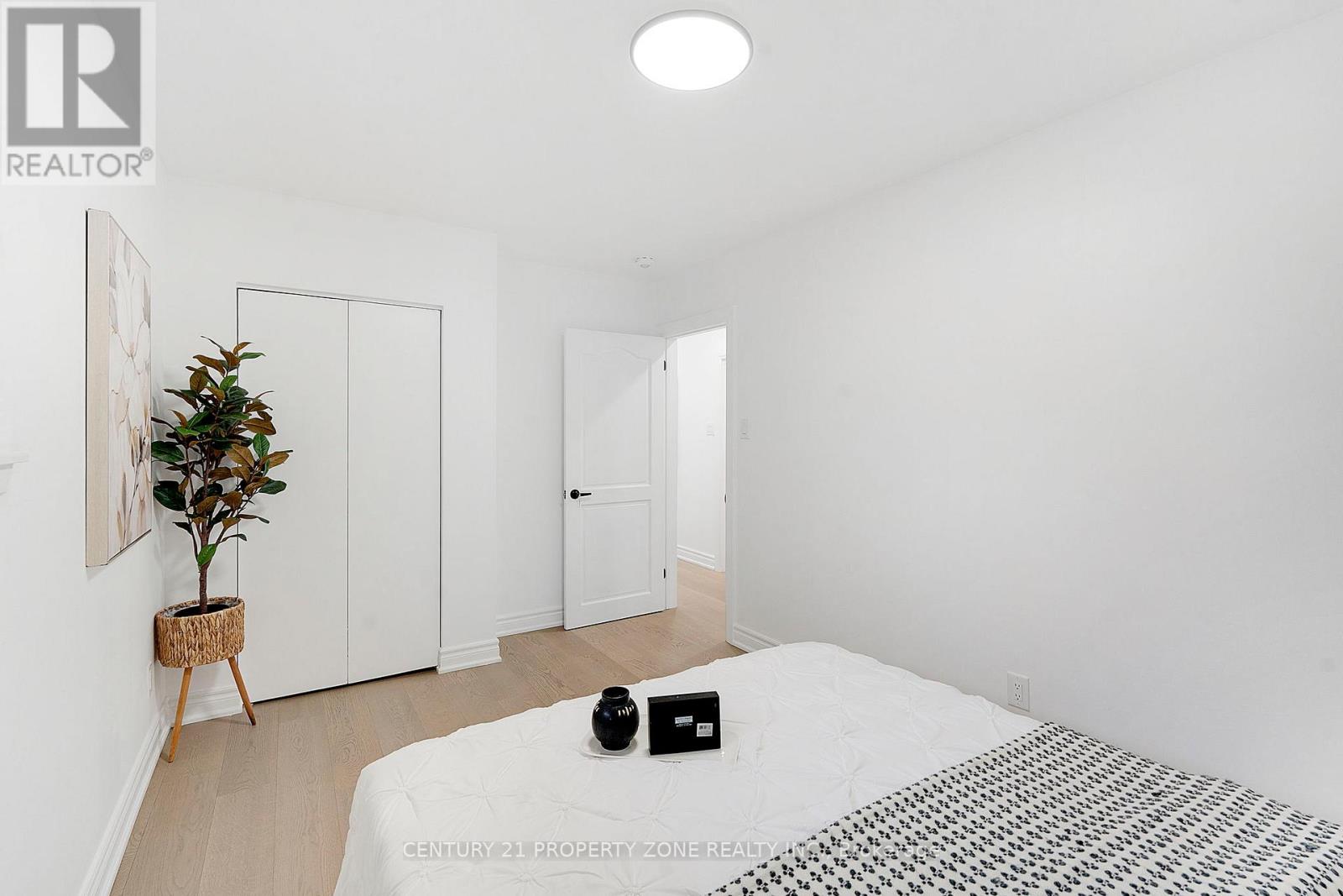 77 Belmont Drive, Brampton, Ontario  L6T 2K5 - Photo 23 - W12679248