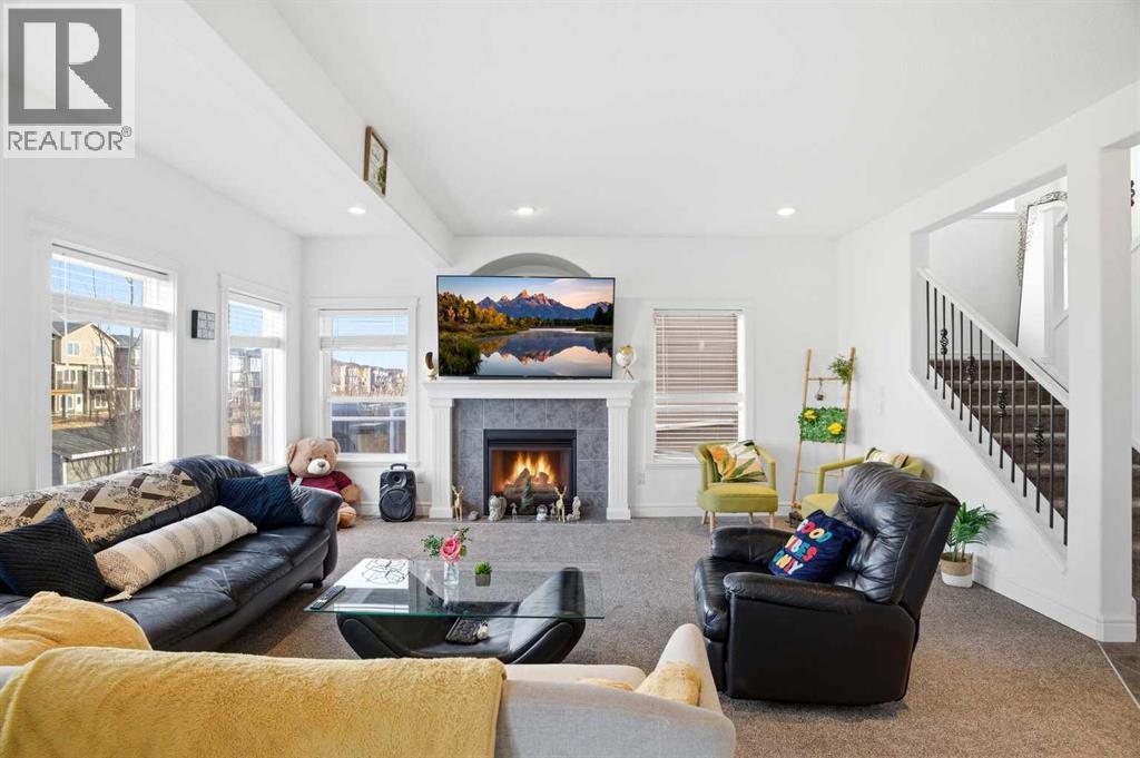 712 Luxstone Landing Sw, Airdrie, Alberta  T4B 3L1 - Photo 13 - A2286053