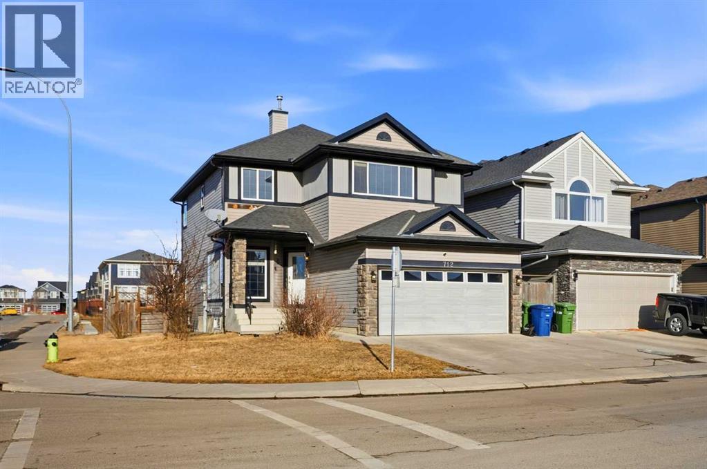 712 Luxstone Landing Sw, Airdrie, Alberta  T4B 3L1 - Photo 2 - A2286053