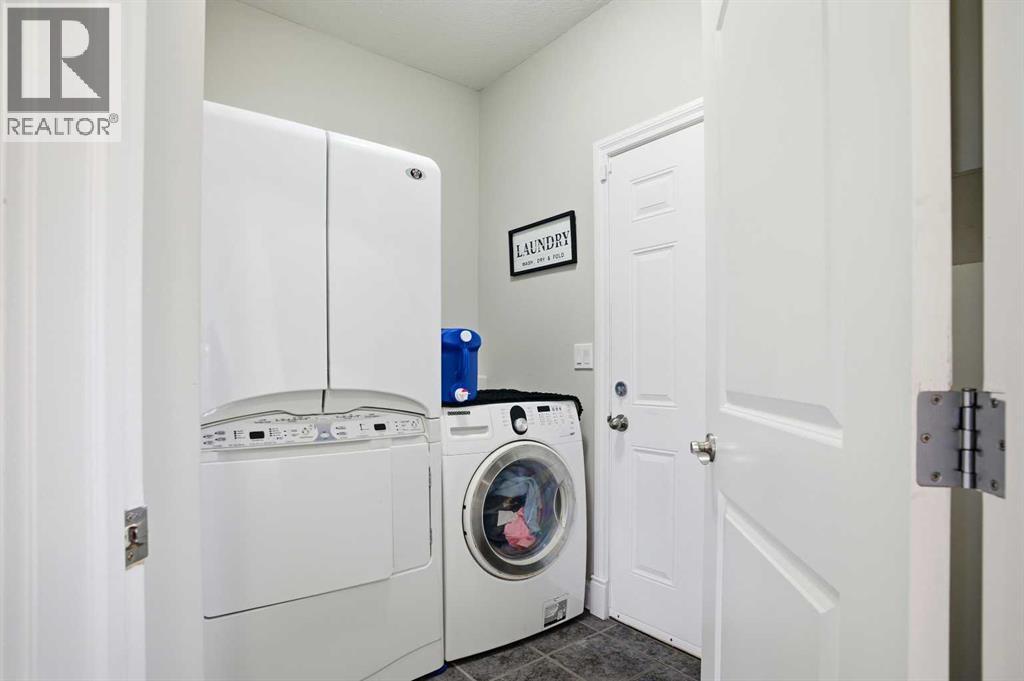 712 Luxstone Landing Sw, Airdrie, Alberta  T4B 3L1 - Photo 23 - A2286053