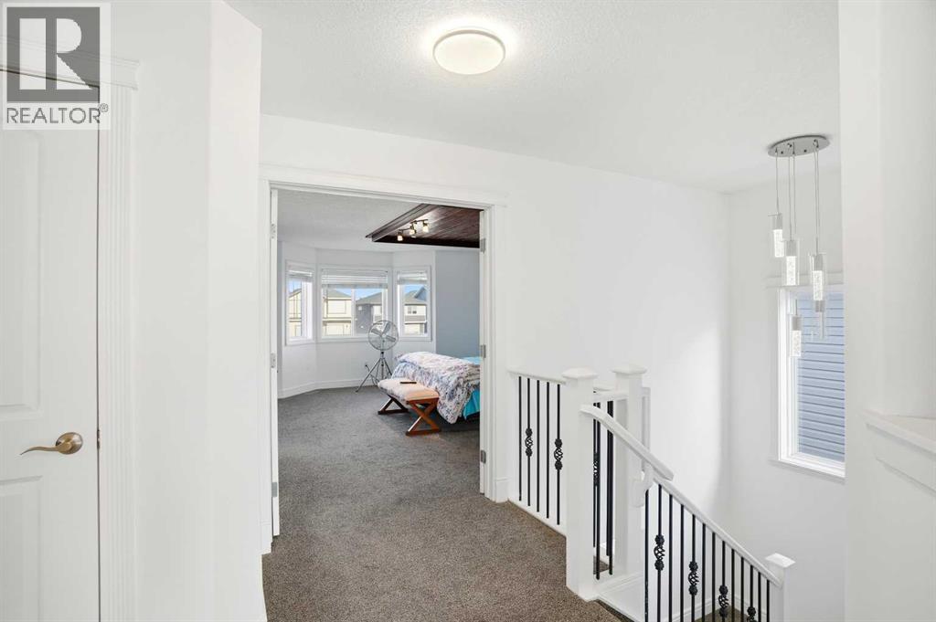 712 Luxstone Landing Sw, Airdrie, Alberta  T4B 3L1 - Photo 25 - A2286053