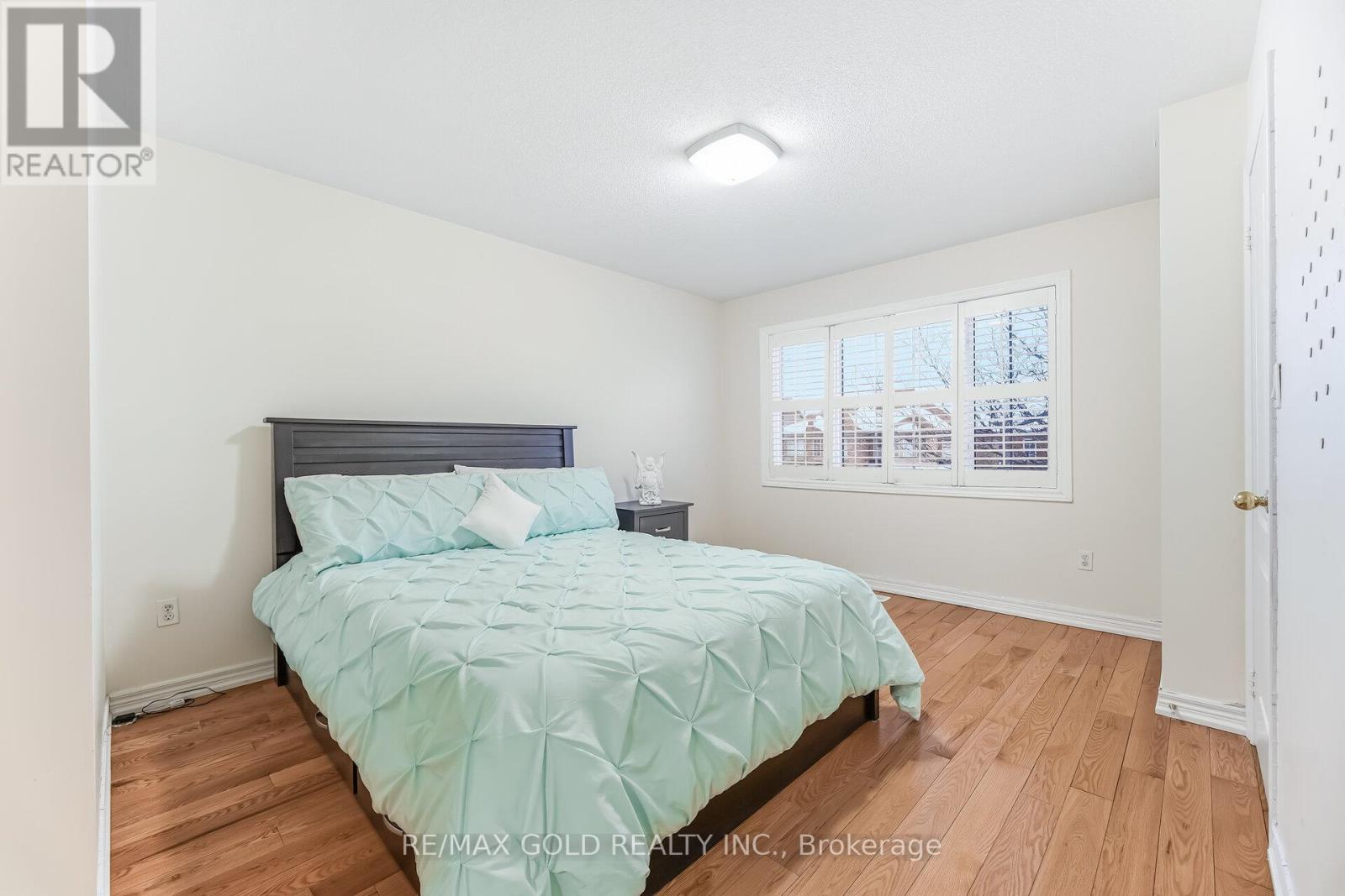 4 Plateau Drive, Brampton, Ontario  L6R 3G5 - Photo 15 - W12774054