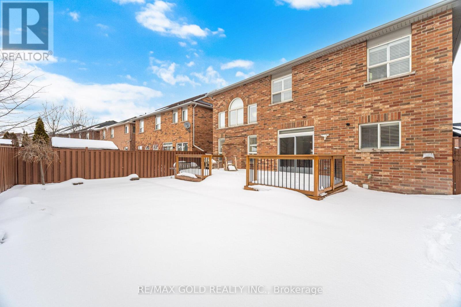 4 Plateau Drive, Brampton, Ontario  L6R 3G5 - Photo 18 - W12774054