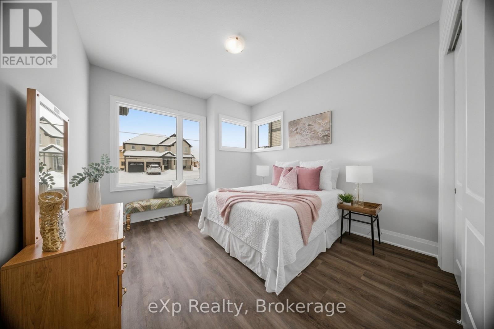 162 Westcott Road, Welland, Ontario  L3C 0K9 - Photo 10 - X12794636