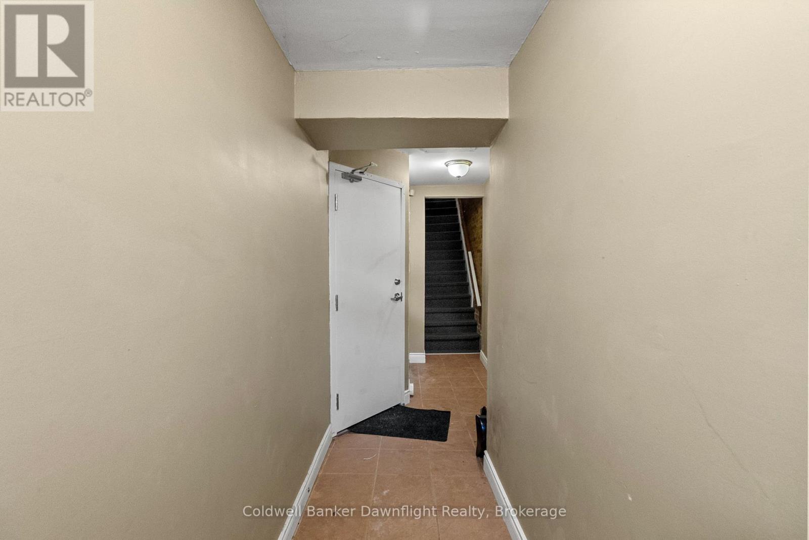 437 Main Street, South Huron, Ontario  N0M 1S2 - Photo 10 - X12794690