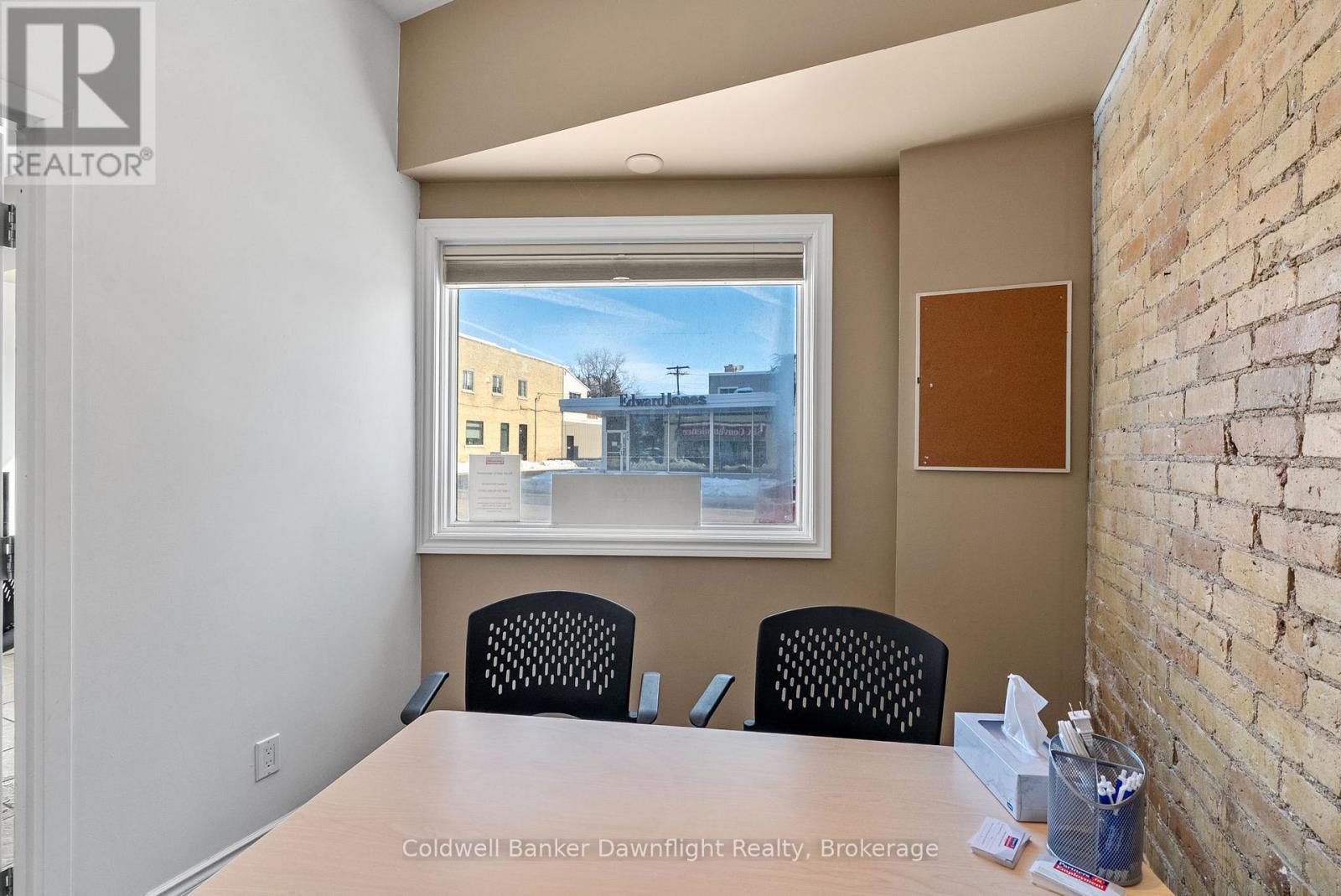 437 Main Street, South Huron, Ontario  N0M 1S2 - Photo 6 - X12794690