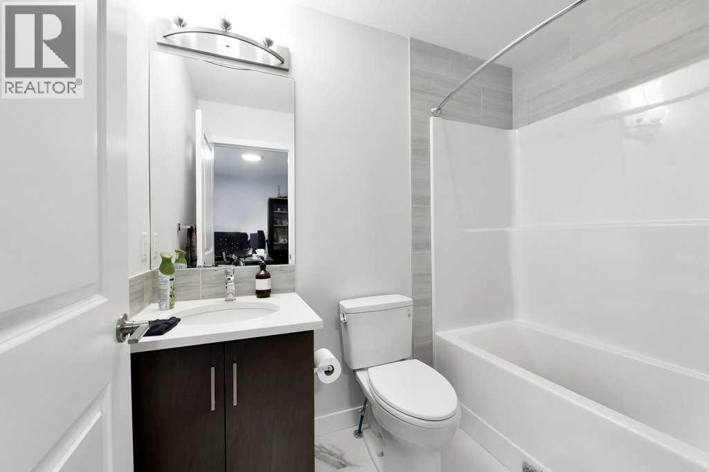 207 Aquila Way Nw, Calgary, Alberta  T3R 1Z8 - Photo 15 - A2272353