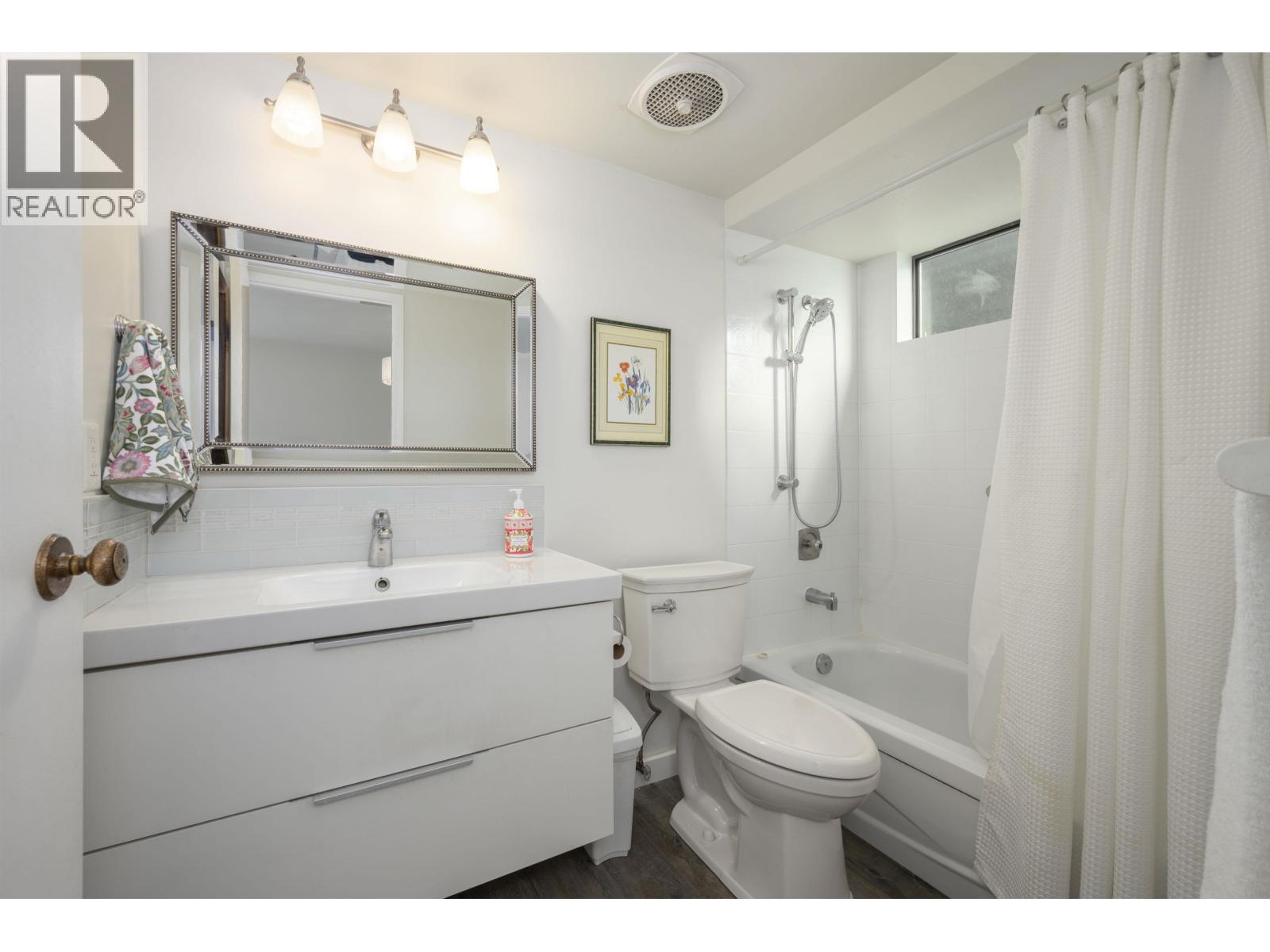 1720 Scott Road, North Vancouver, British Columbia  V7J 3J5 - Photo 24 - R3090318