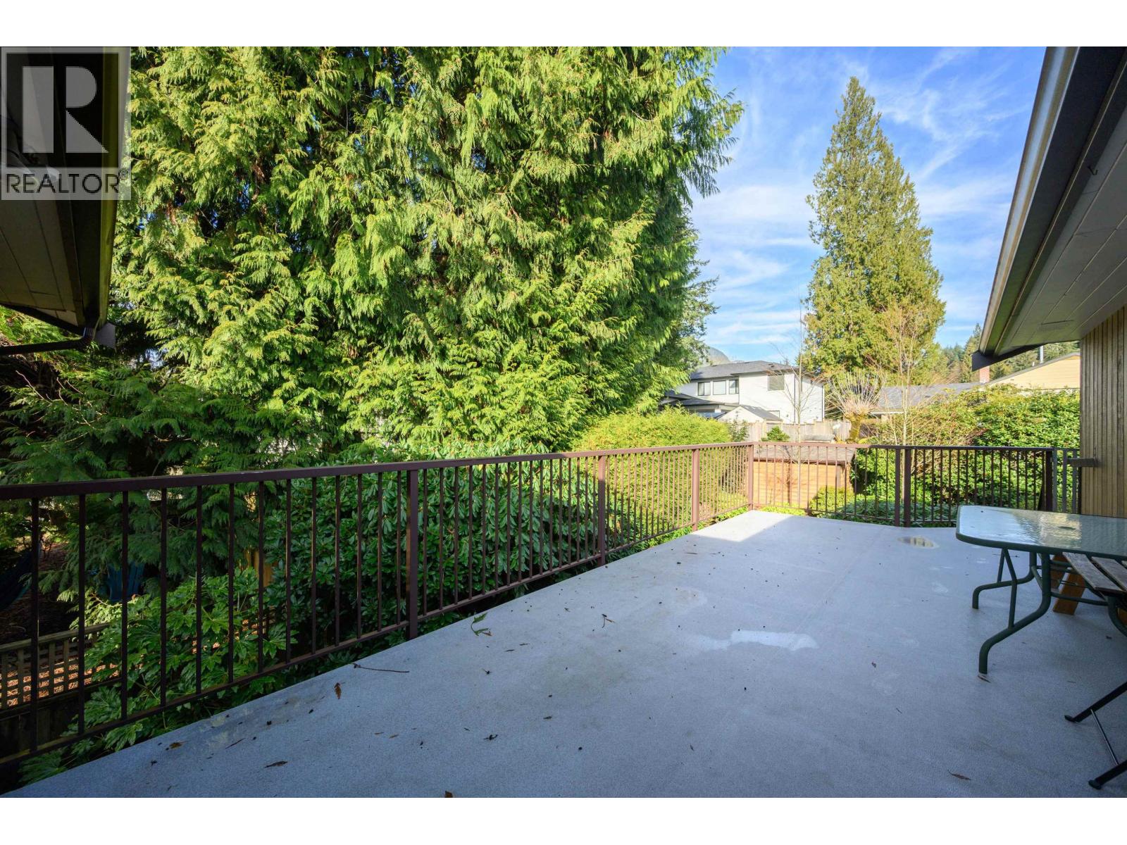 1720 Scott Road, North Vancouver, British Columbia  V7J 3J5 - Photo 9 - R3090318