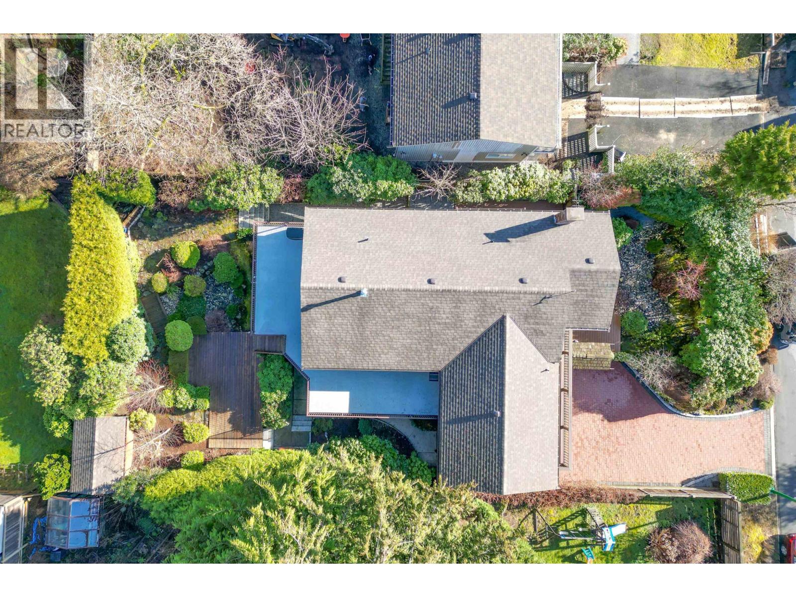 1720 Scott Road, North Vancouver, British Columbia  V7J 3J5 - Photo 36 - R3090318