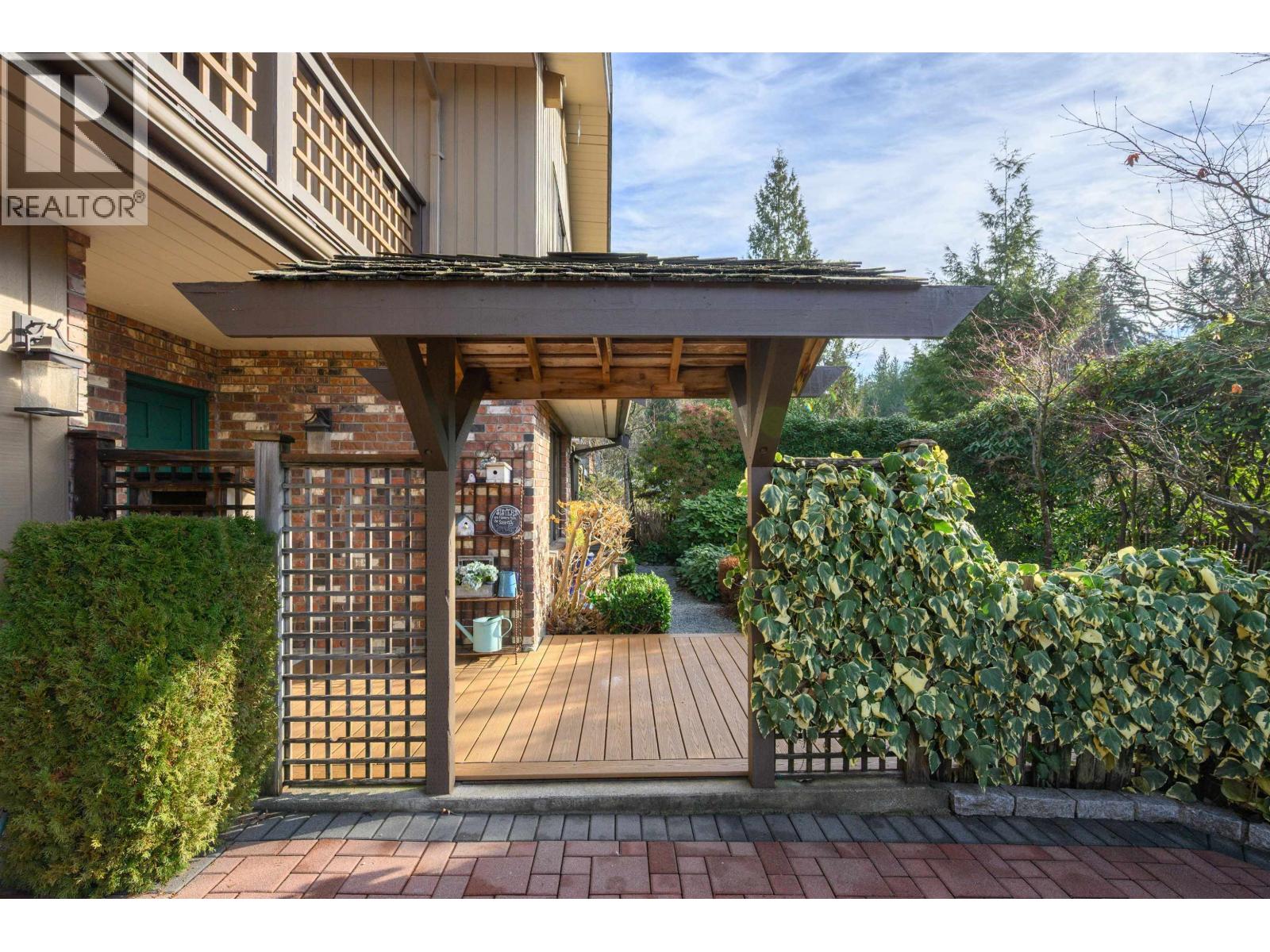 1720 Scott Road, North Vancouver, British Columbia  V7J 3J5 - Photo 33 - R3090318