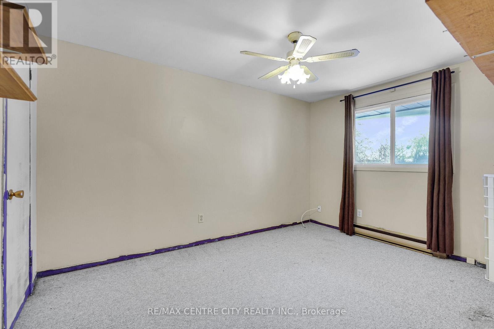 55 Mohegan Crescent, London East, Ontario  N5V 2X7 - Photo 18 - X12794758