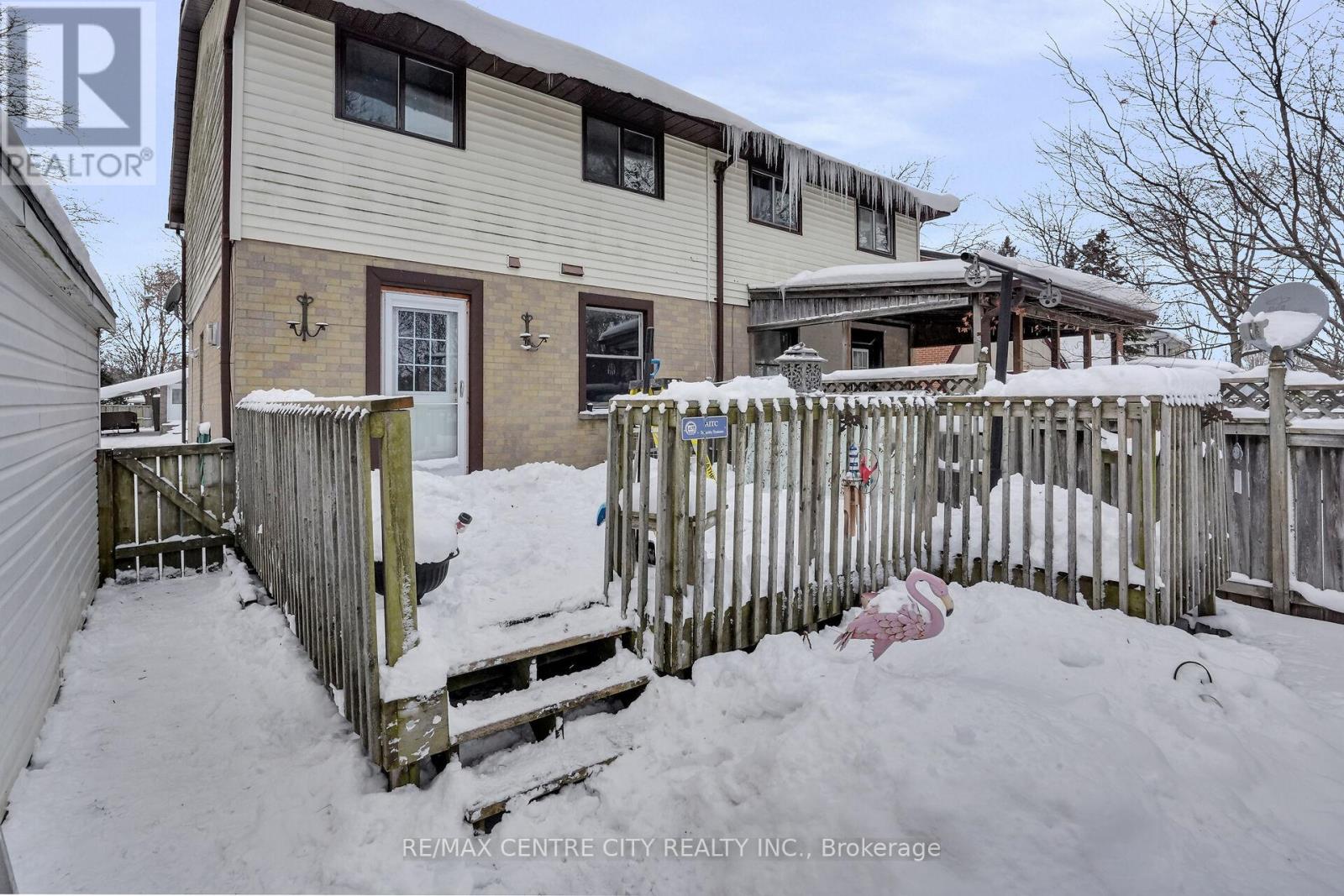 55 Mohegan Crescent, London East, Ontario  N5V 2X7 - Photo 27 - X12794758