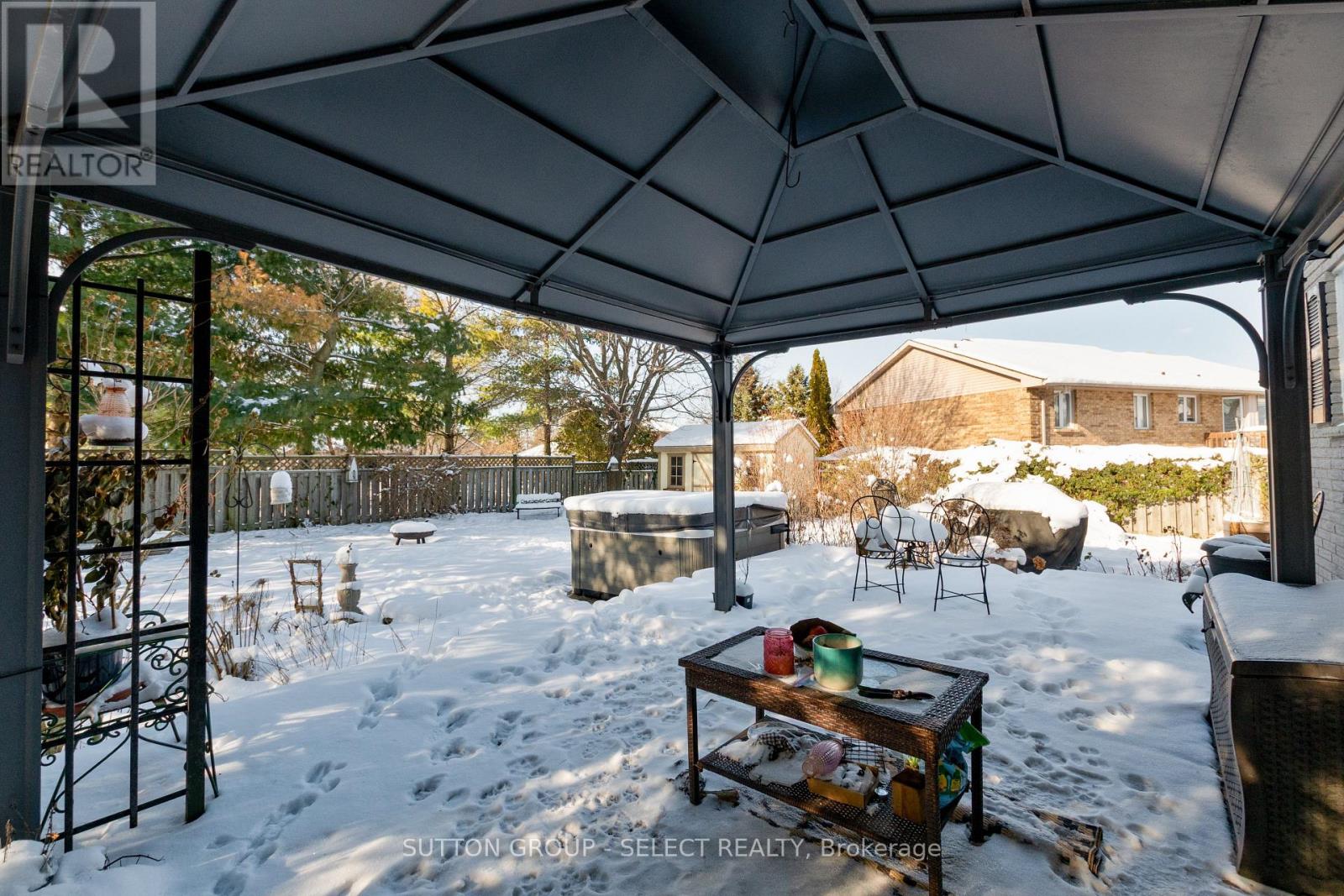 97 Tiner Avenue, Thames Centre, Ontario  N0L 1G2 - Photo 34 - X12794824