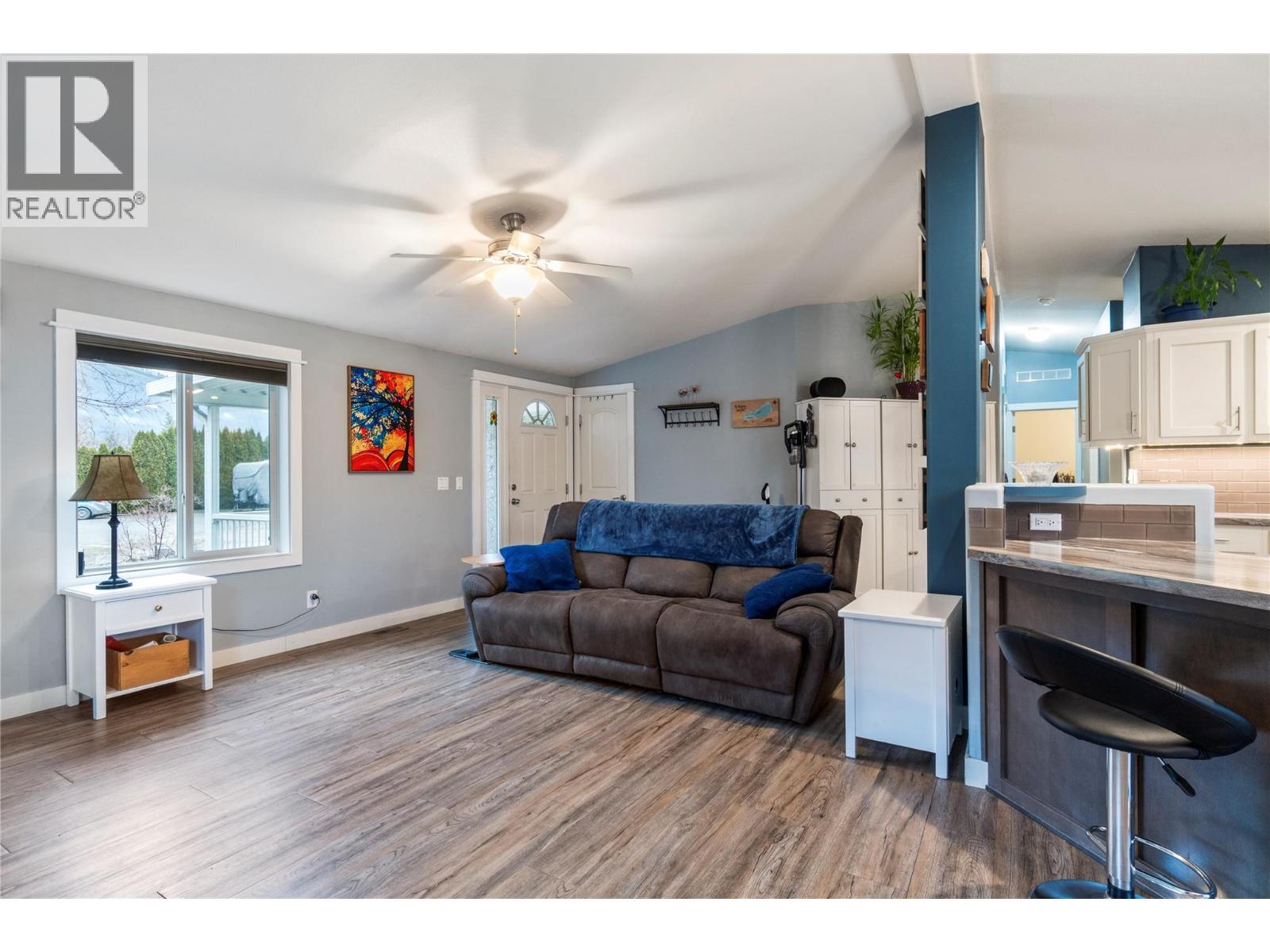 218 Aspen Drive, Chase, British Columbia  V0E 1M0 - Photo 13 - 10373963