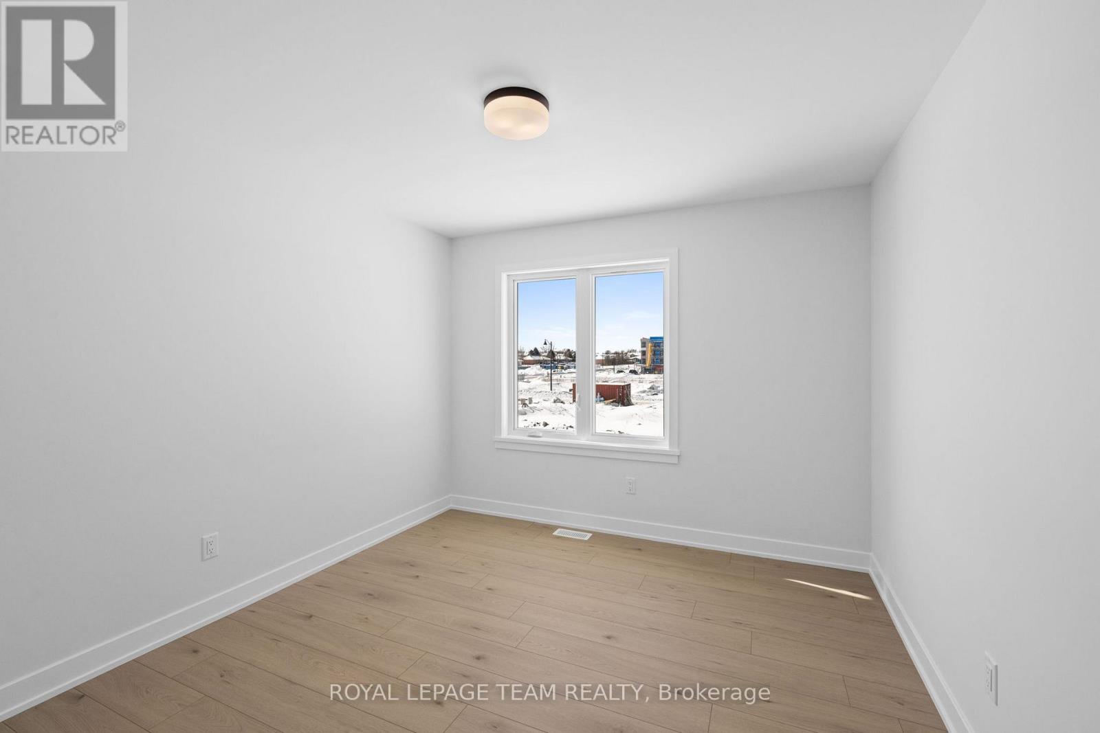 1020 Moore Street, Brockville, Ontario  K6V 0H2 - Photo 28 - X12794768