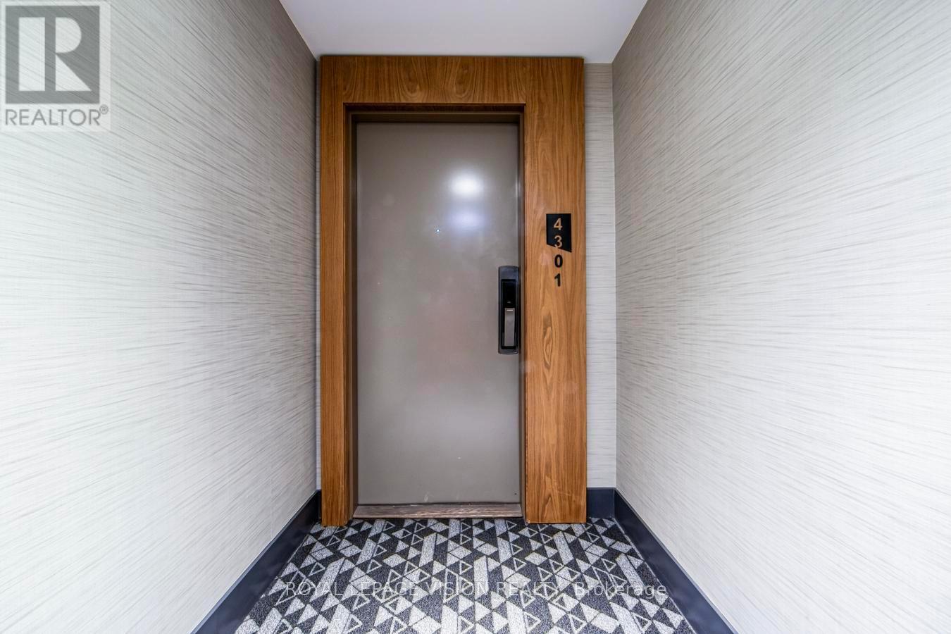 4301 - 10 York Street, Toronto, Ontario  M5J 0E1 - Photo 9 - C12774198